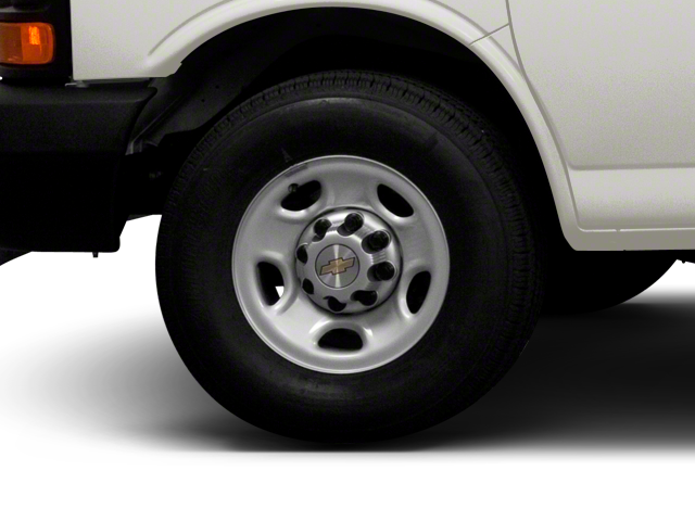 2010 Chevrolet Express Cargo 1500 RWD 1500 135"