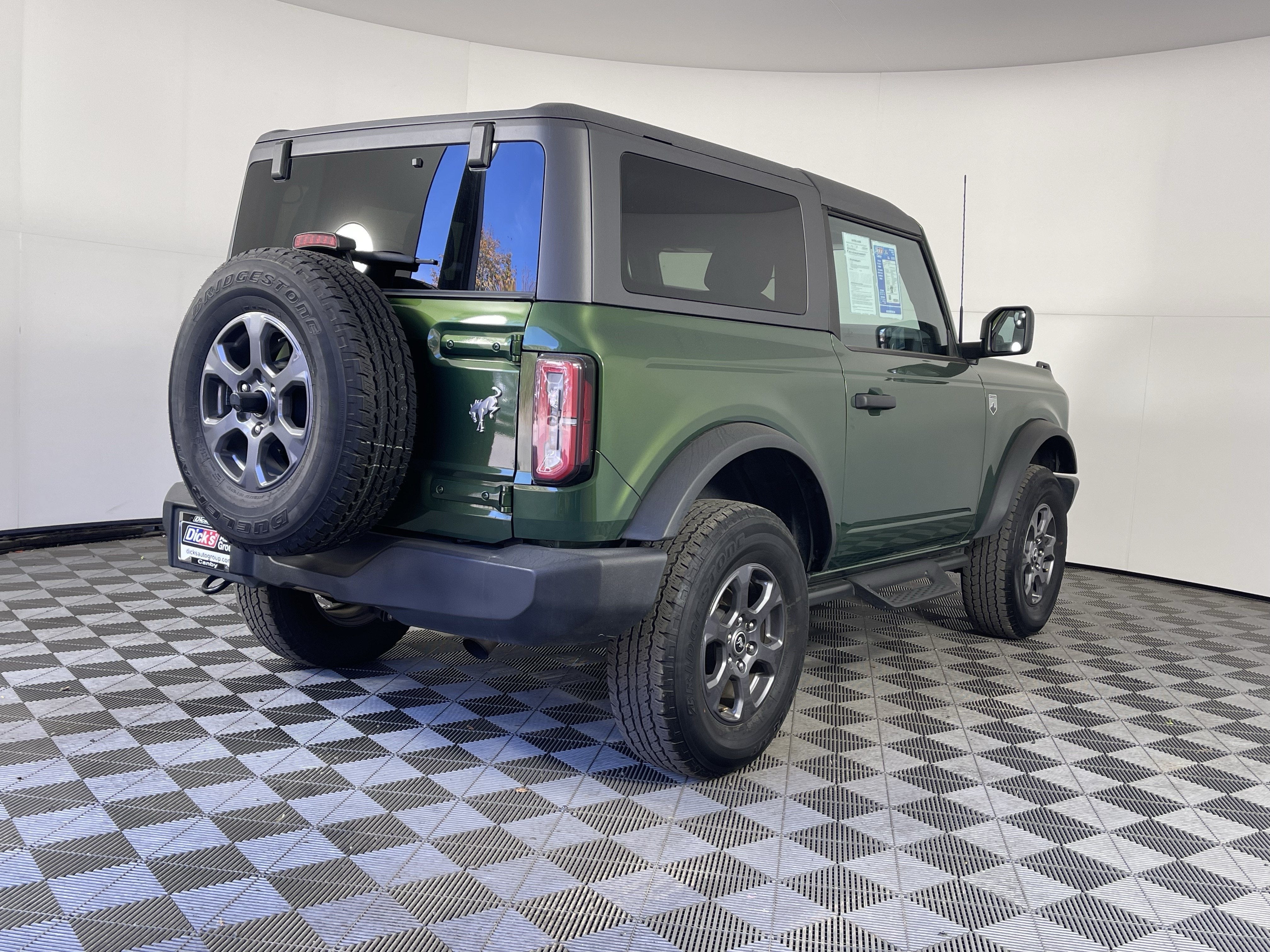2023 Ford Bronco Base