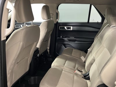 2023 Ford Explorer Base