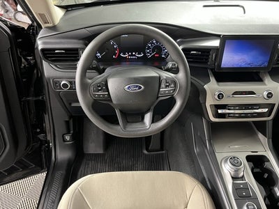 2023 Ford Explorer Base