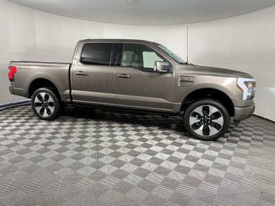 2023 Ford F-150 Lightning LARIAT