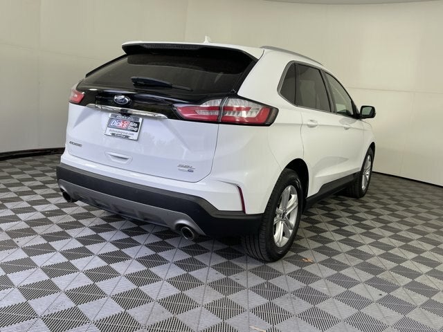 2020 Ford Edge Base