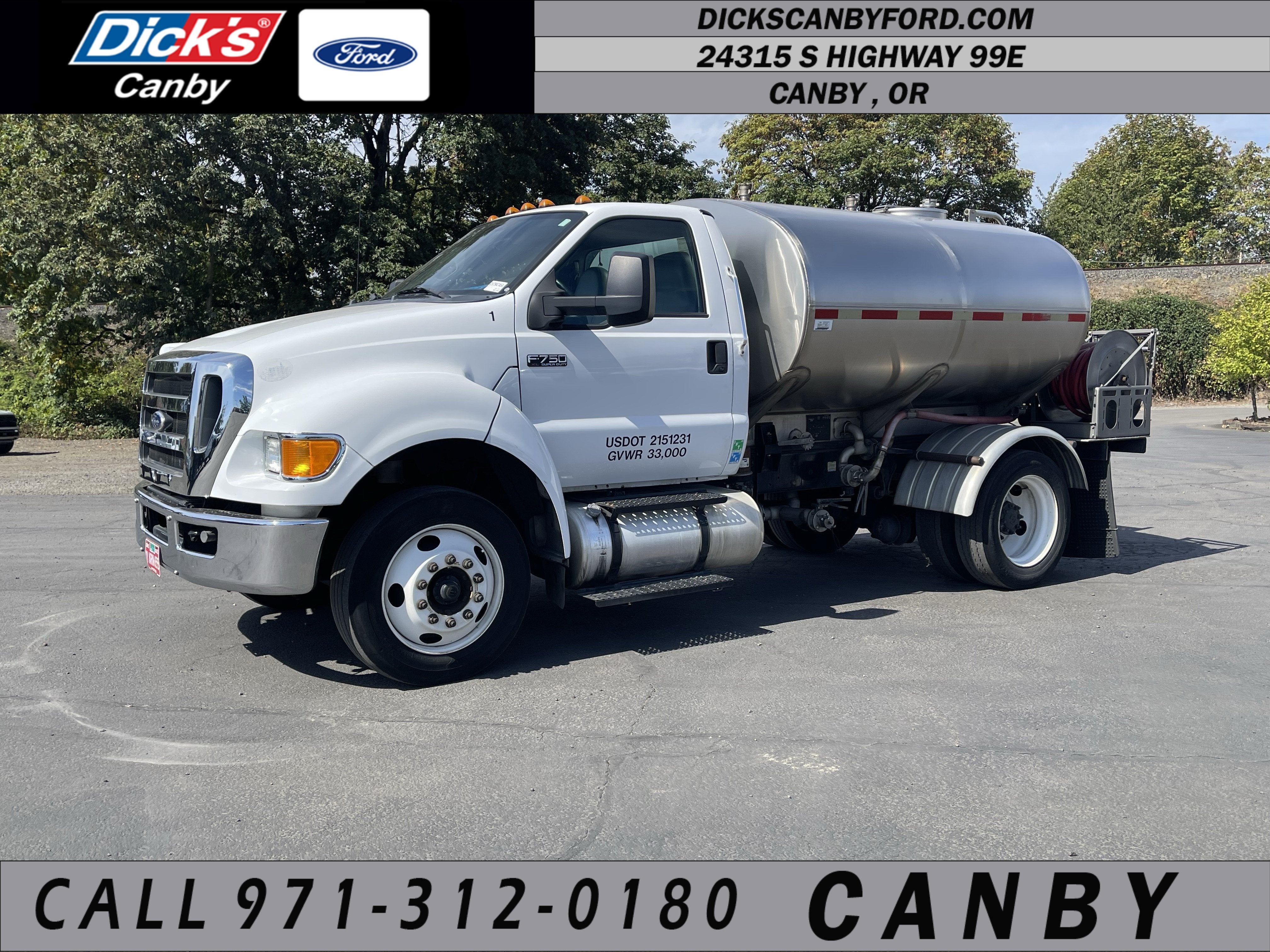 2013 Ford Super Duty F-750 Straight Frame Base