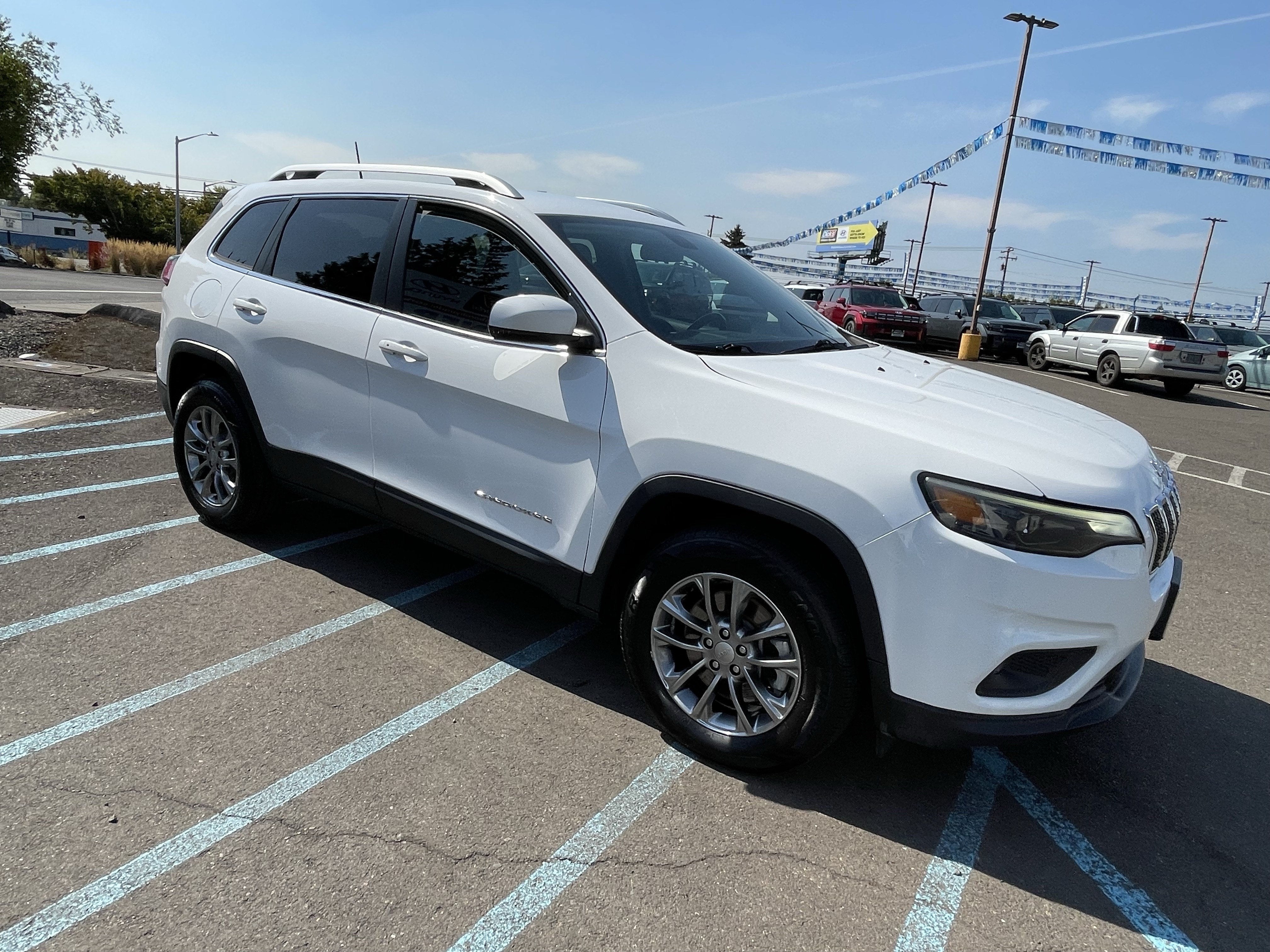 2019 Jeep Cherokee Latitude Plus