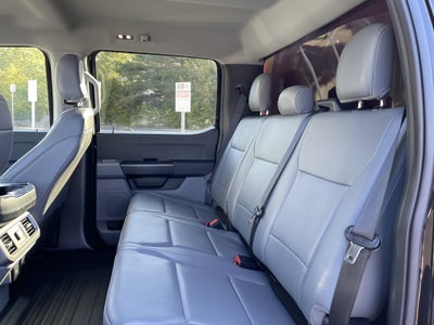 2022 Ford F-150 Lightning Pro 4WD SuperCrew 5.5' Box
