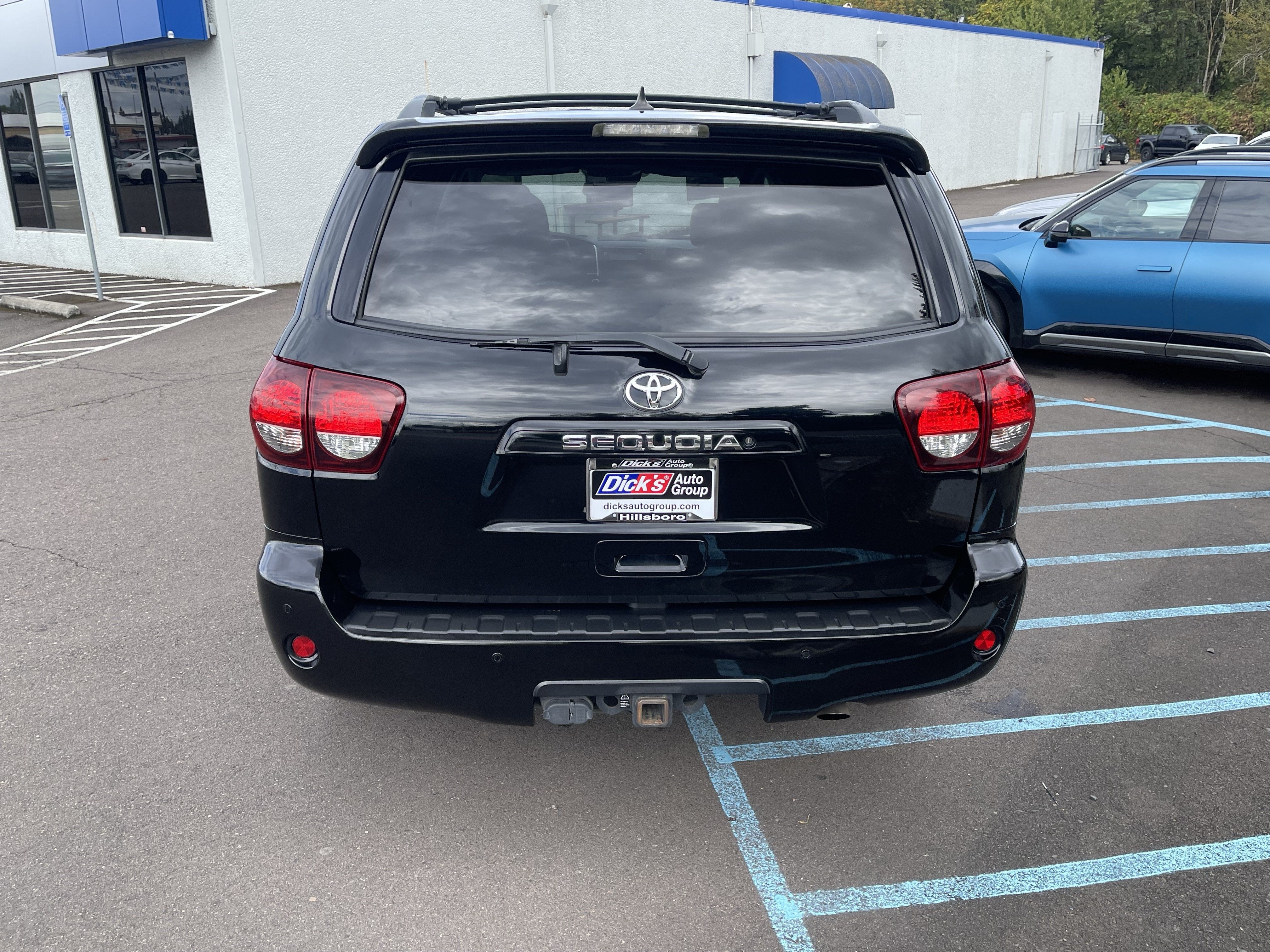 2018 Toyota Sequoia SR5
