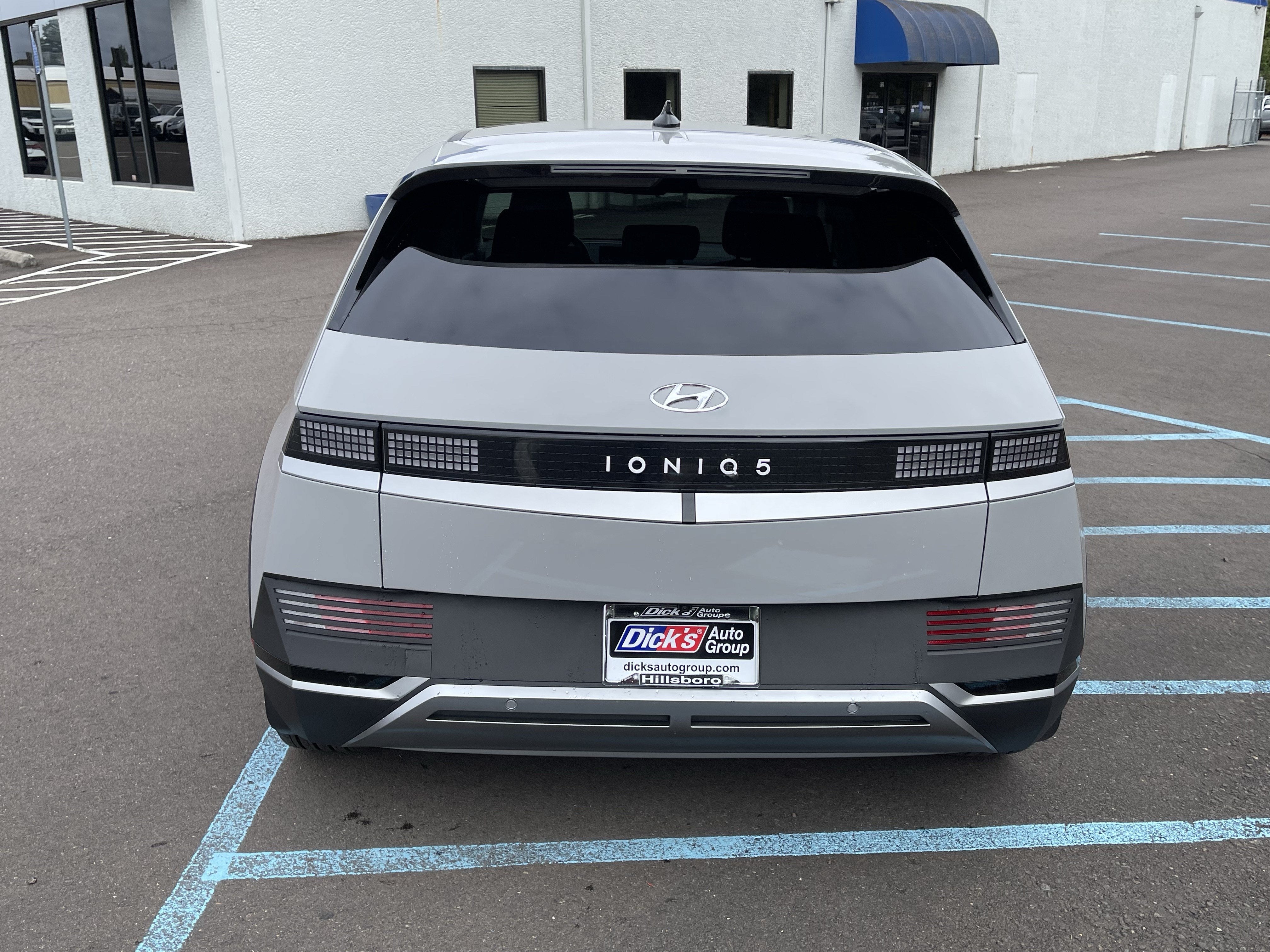 2024 Hyundai IONIQ 5 SEL