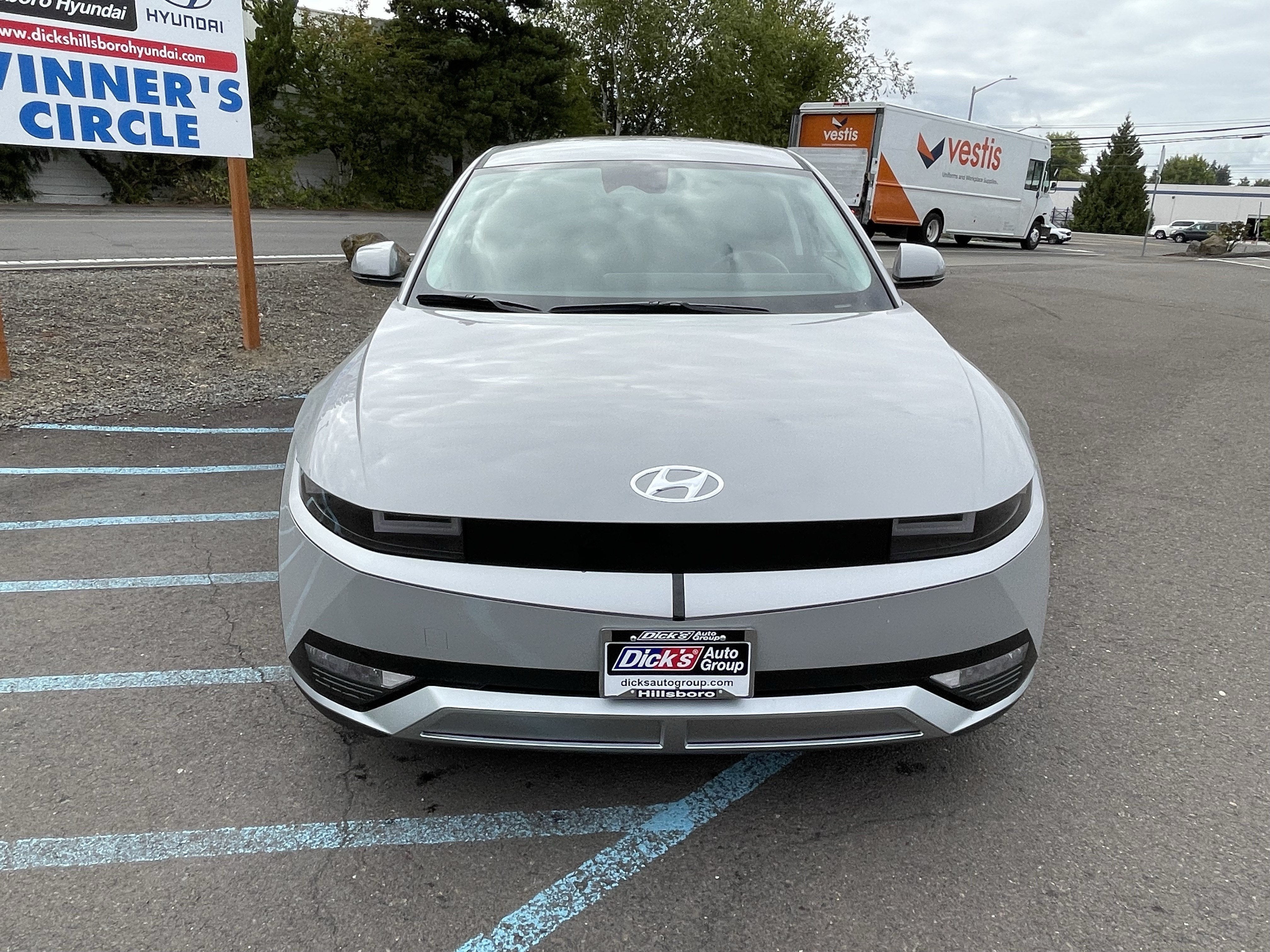 2024 Hyundai IONIQ 5 SEL
