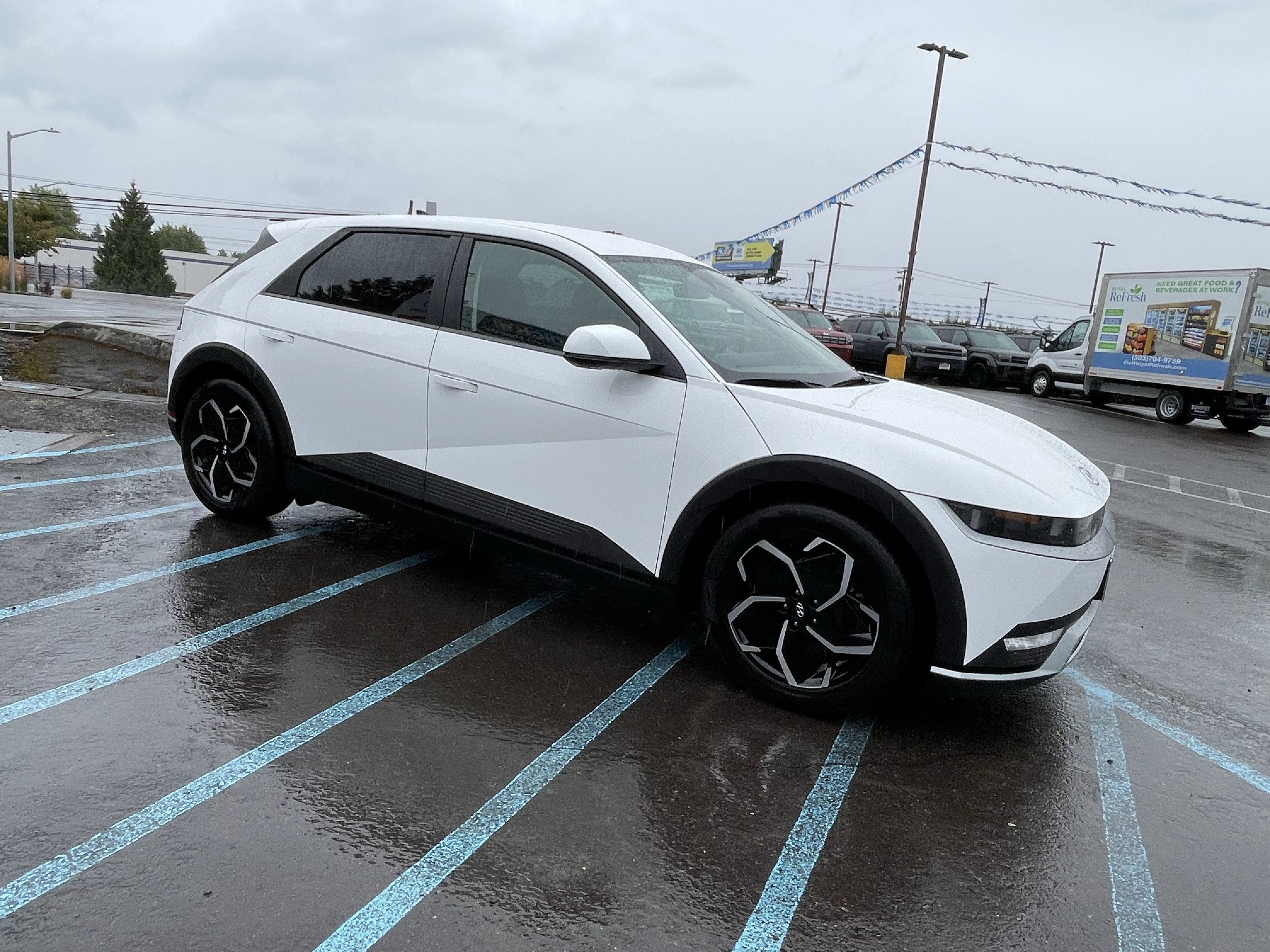 2024 Hyundai IONIQ 5 SEL