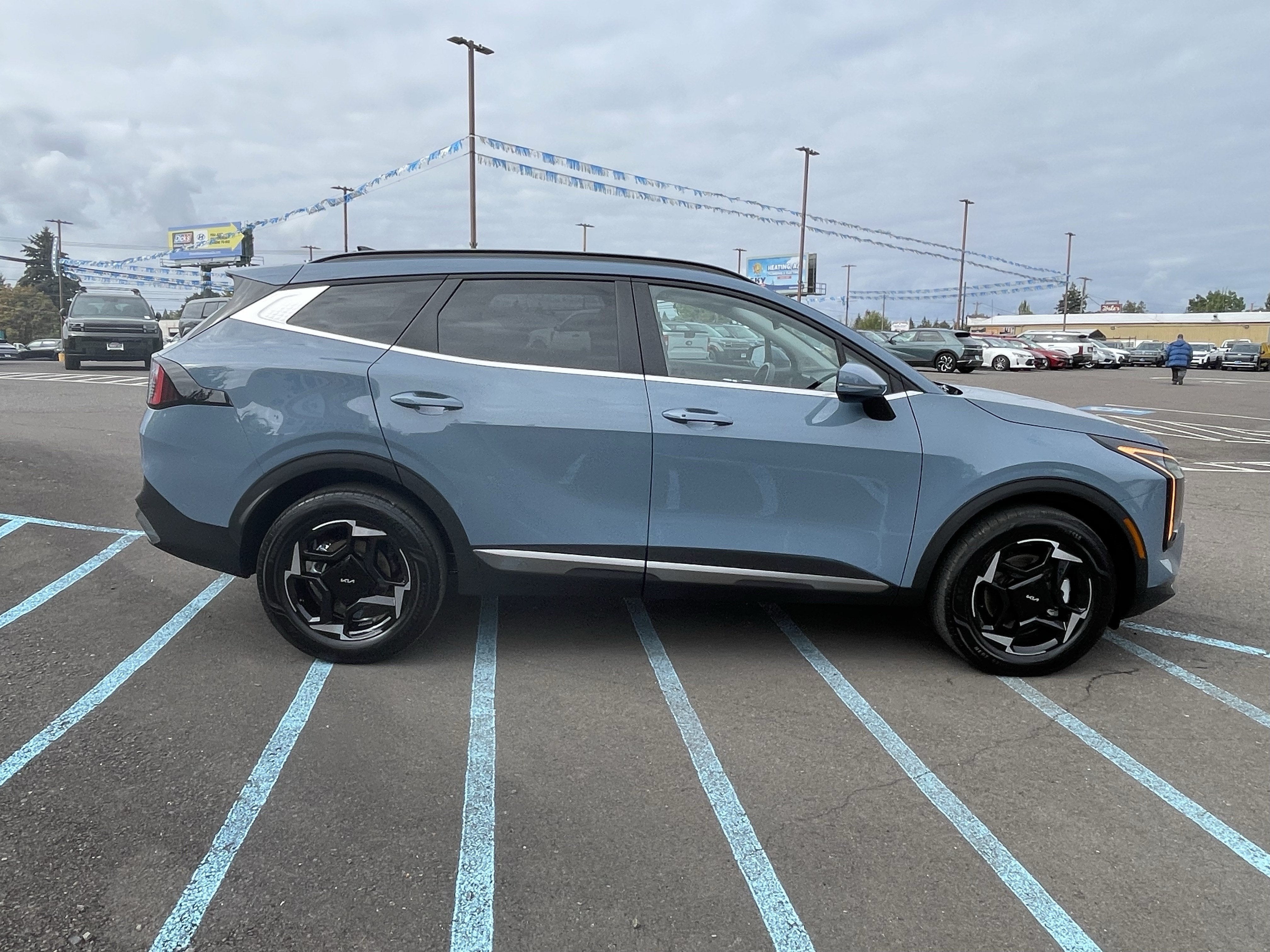 2026 Kia Sportage Hybrid EX