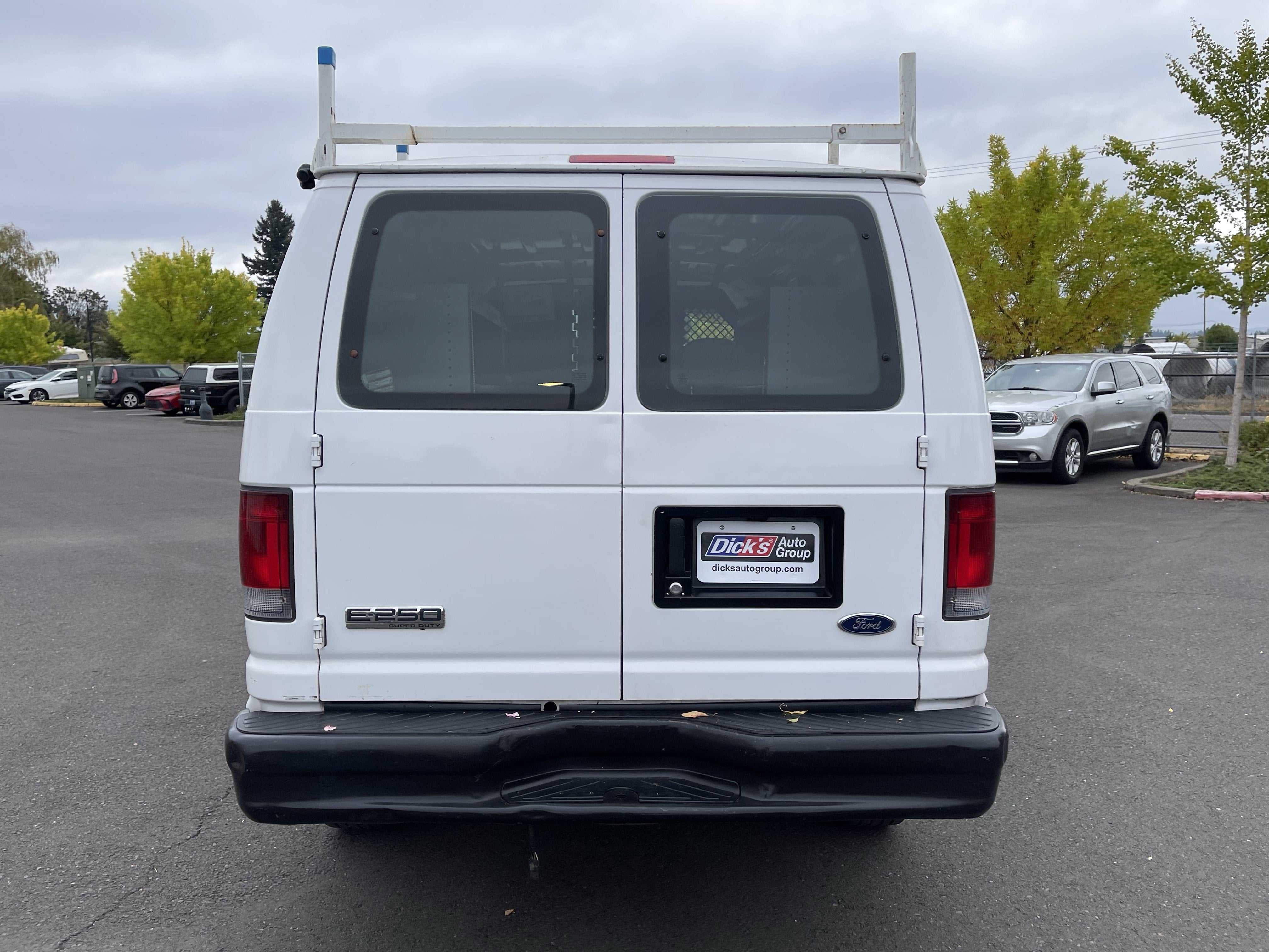 2008 Ford Econoline Cargo Van Commercial