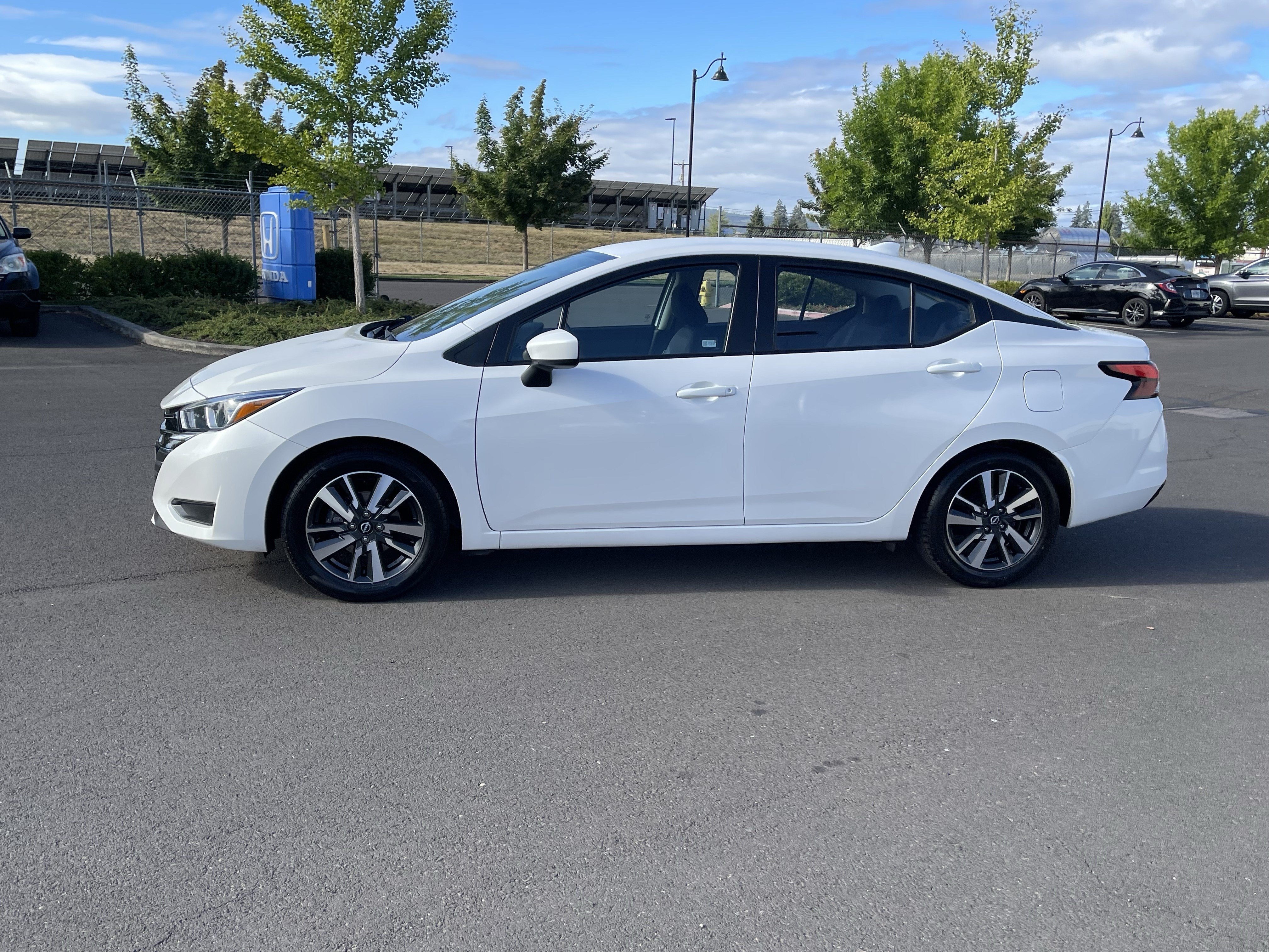 2024 Nissan Versa SV