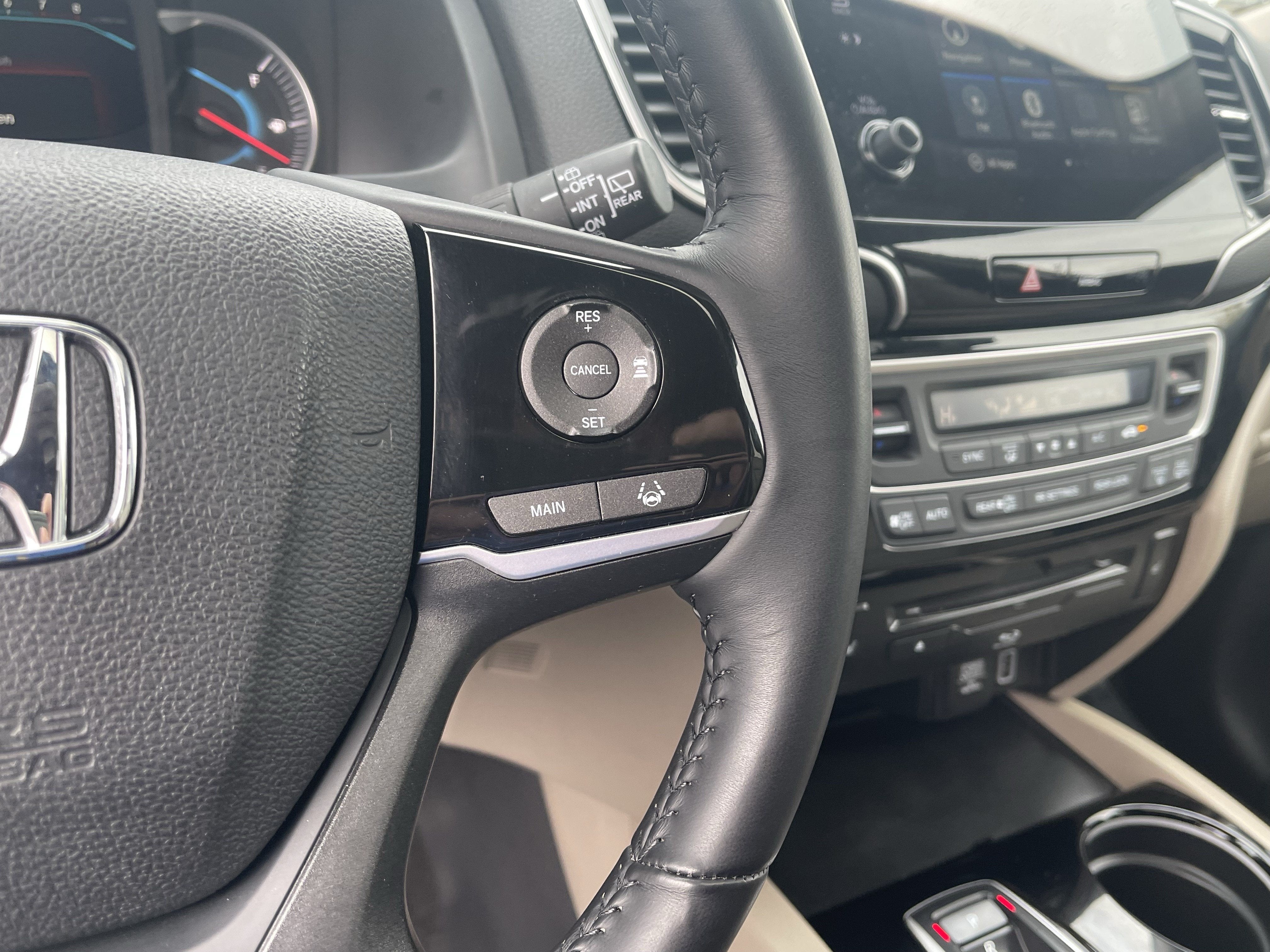2019 Honda Pilot Touring 7-Passenger