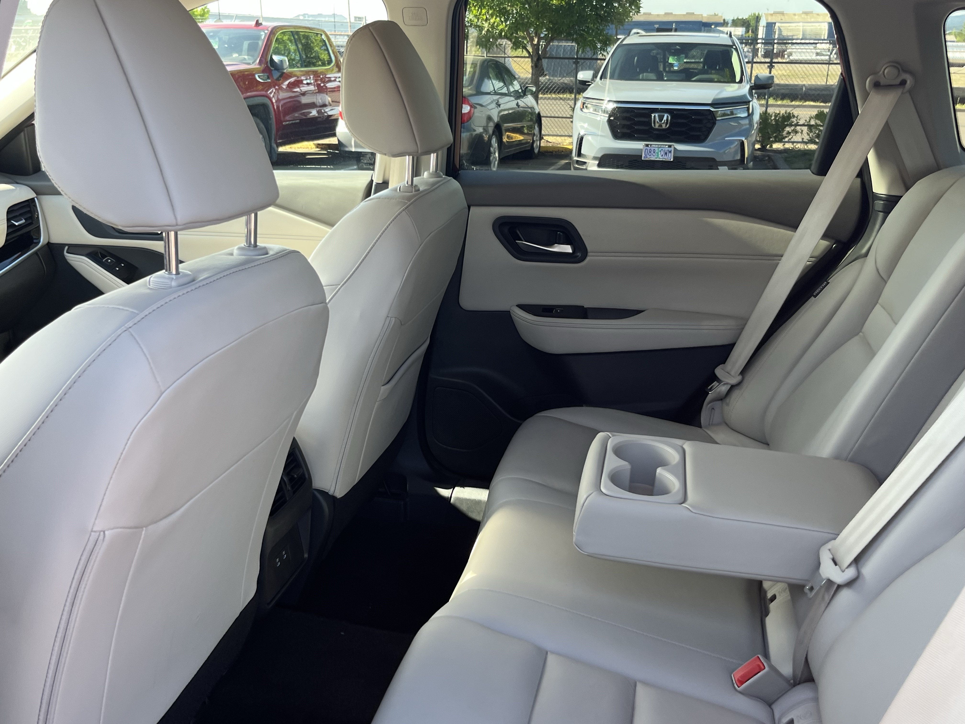 2026 Nissan Rogue SL