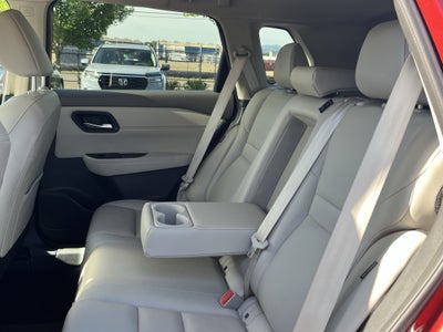 2026 Nissan Rogue SL