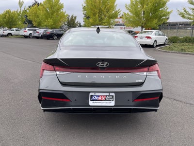 2024 Hyundai Elantra Hybrid Limited