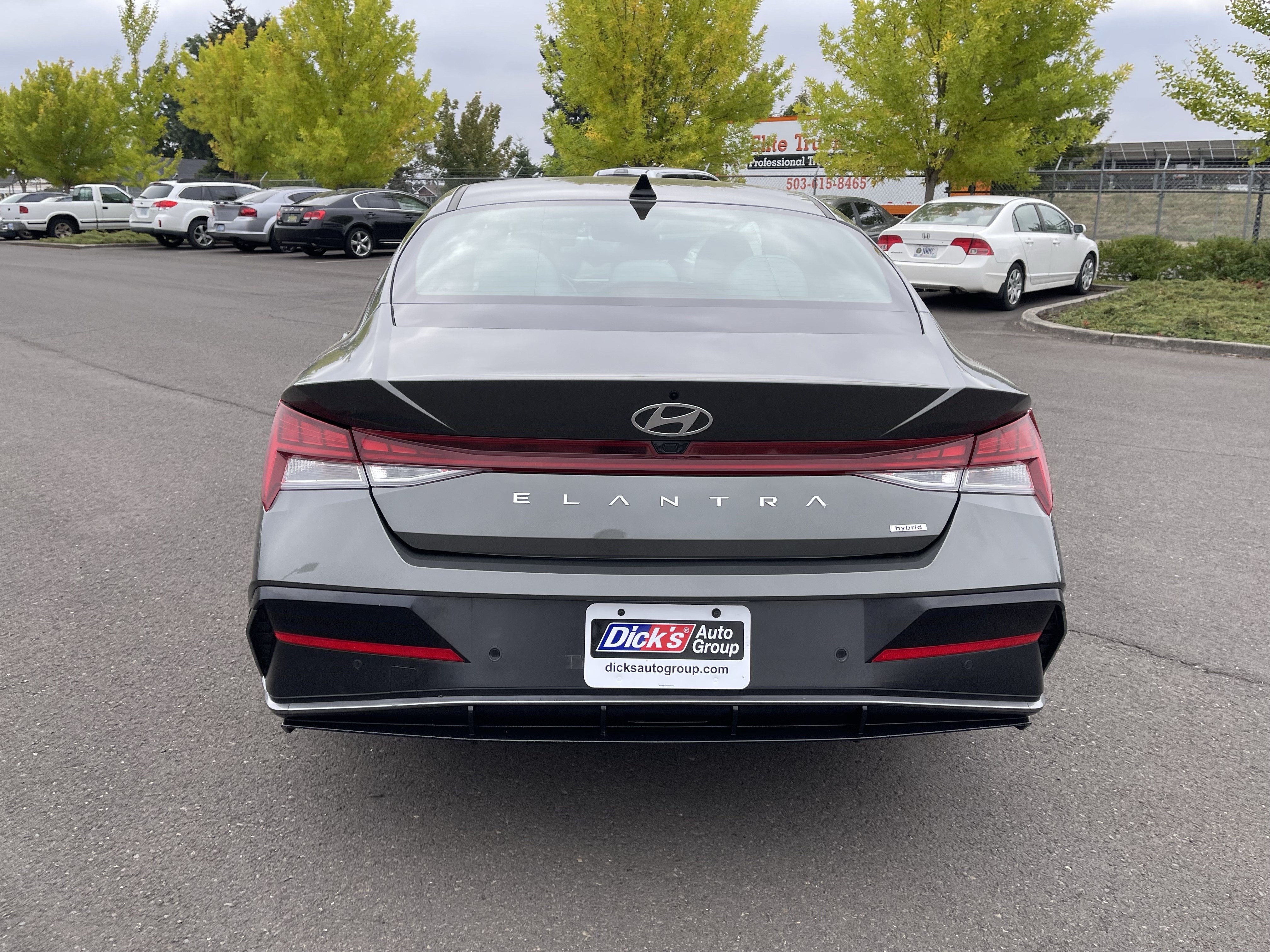 2024 Hyundai Elantra Hybrid Limited