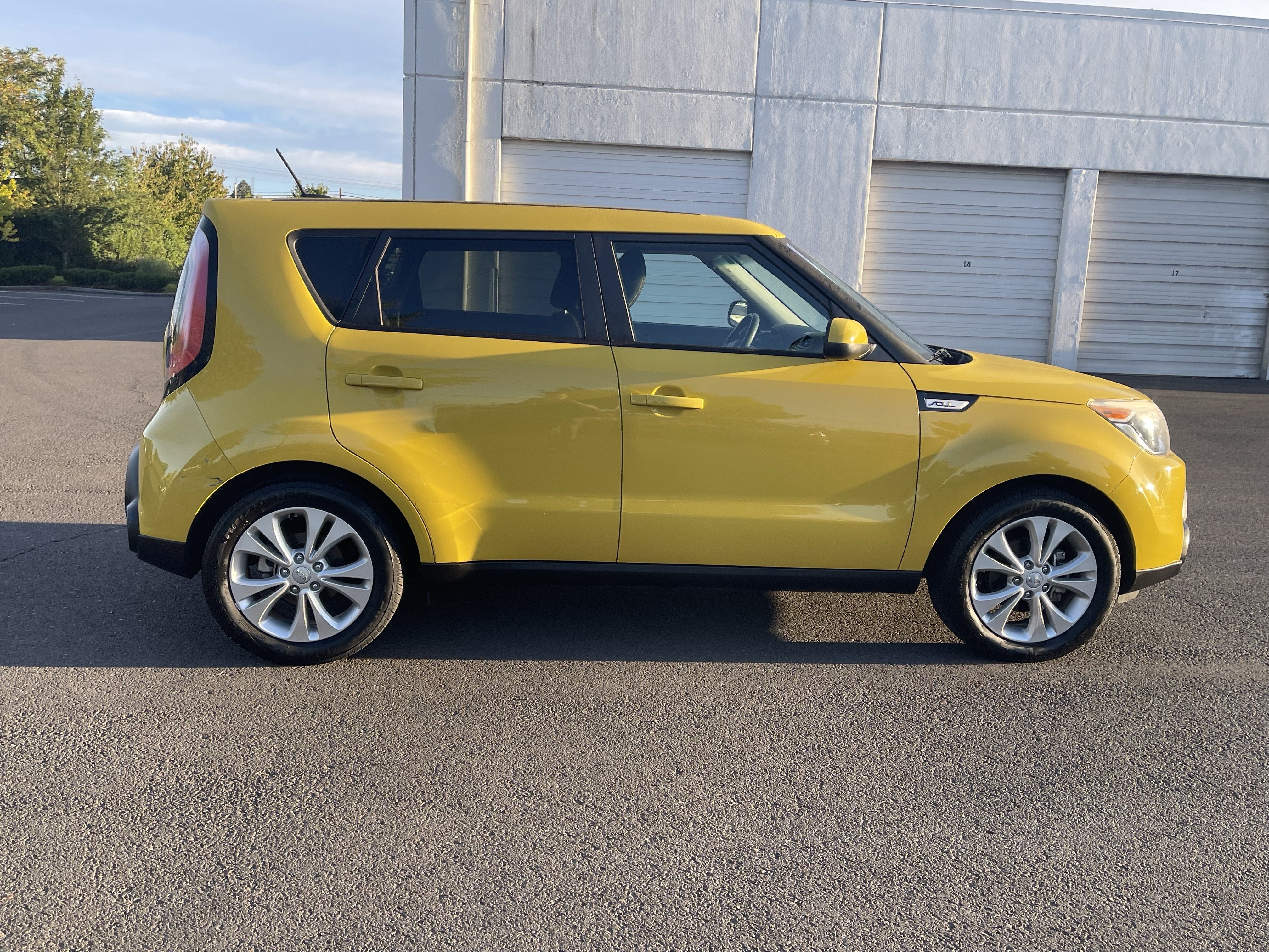 2015 Kia Soul +