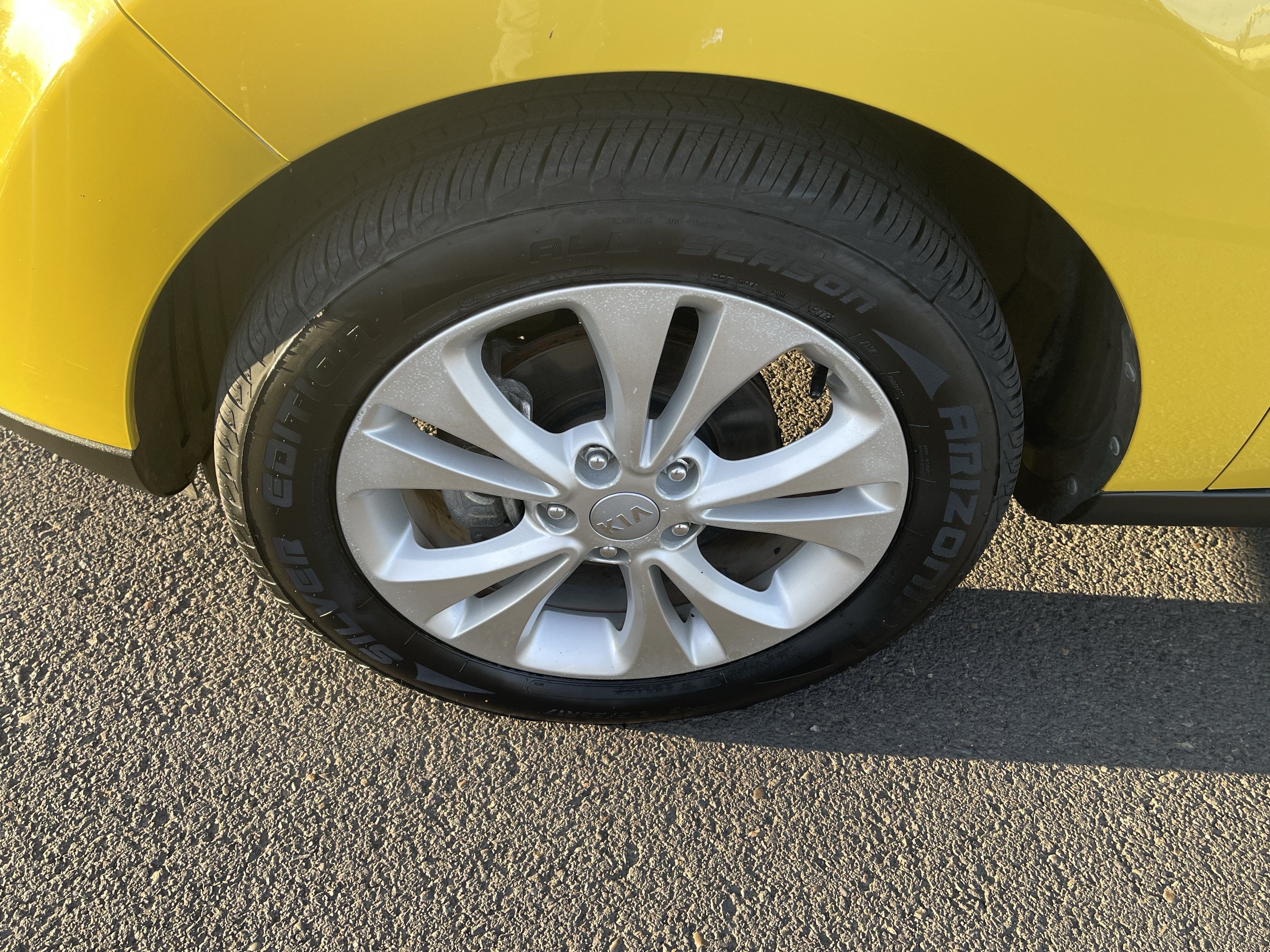 2015 Kia Soul +