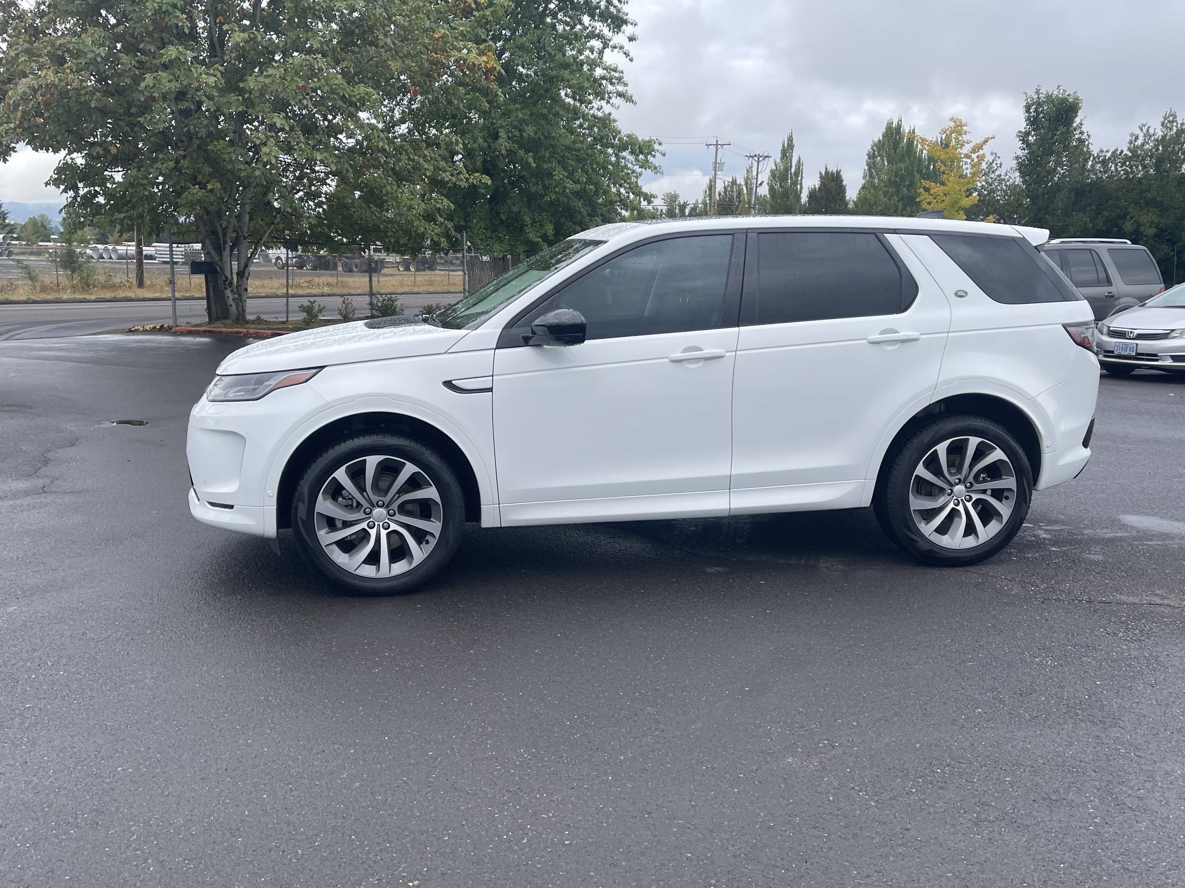 2025 Land Rover Discovery Sport S