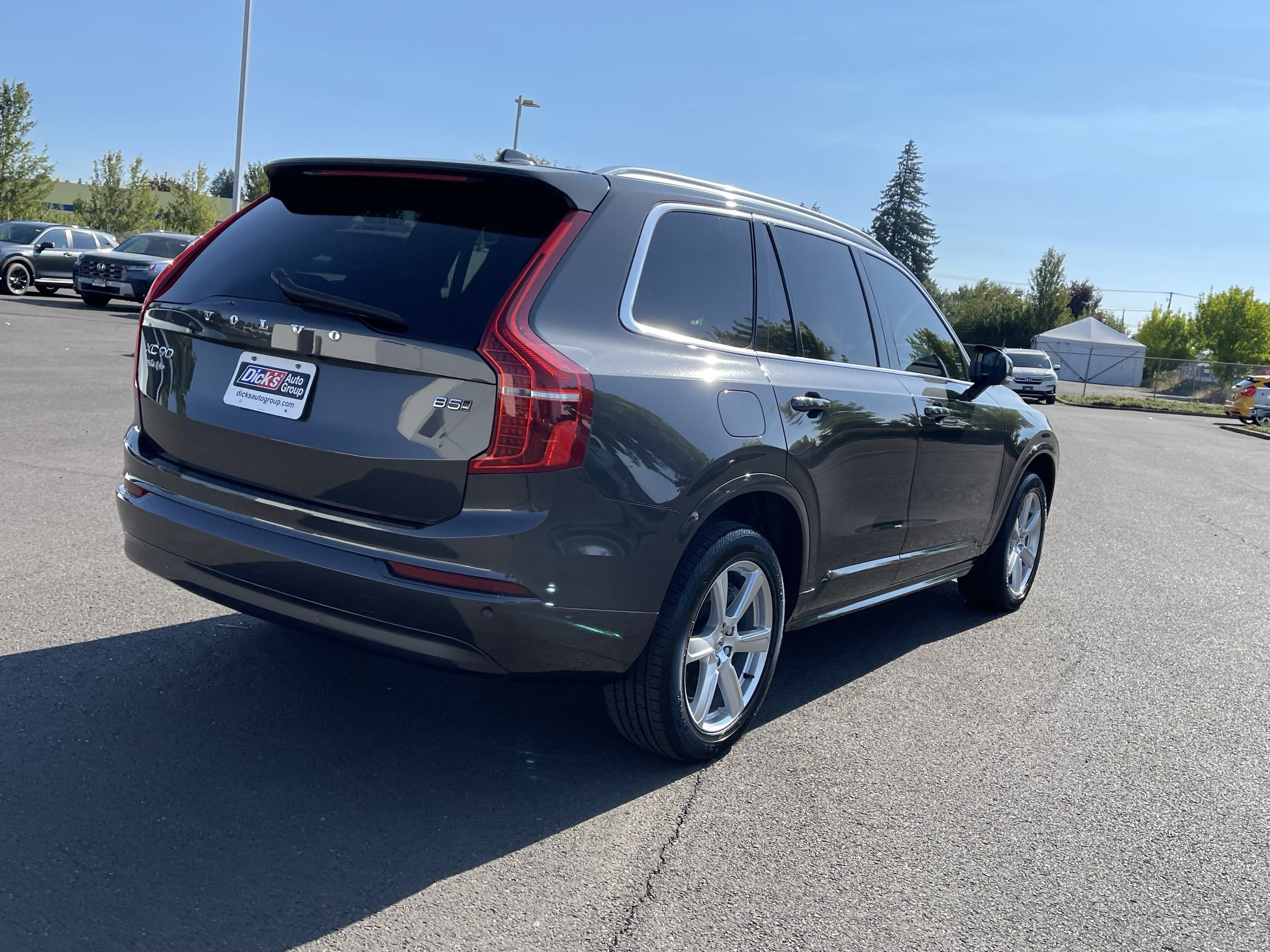 2023 Volvo XC90 Core