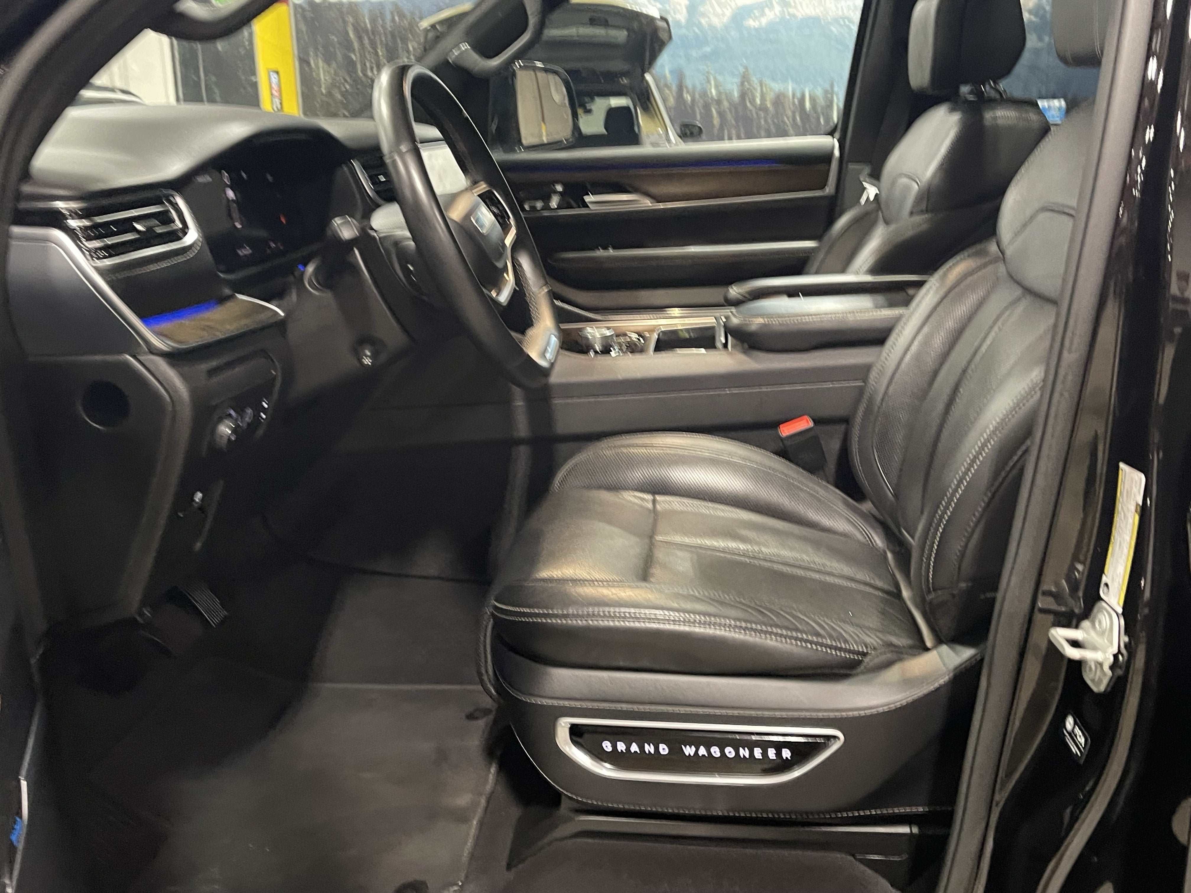2024 Jeep Grand Wagoneer L Base