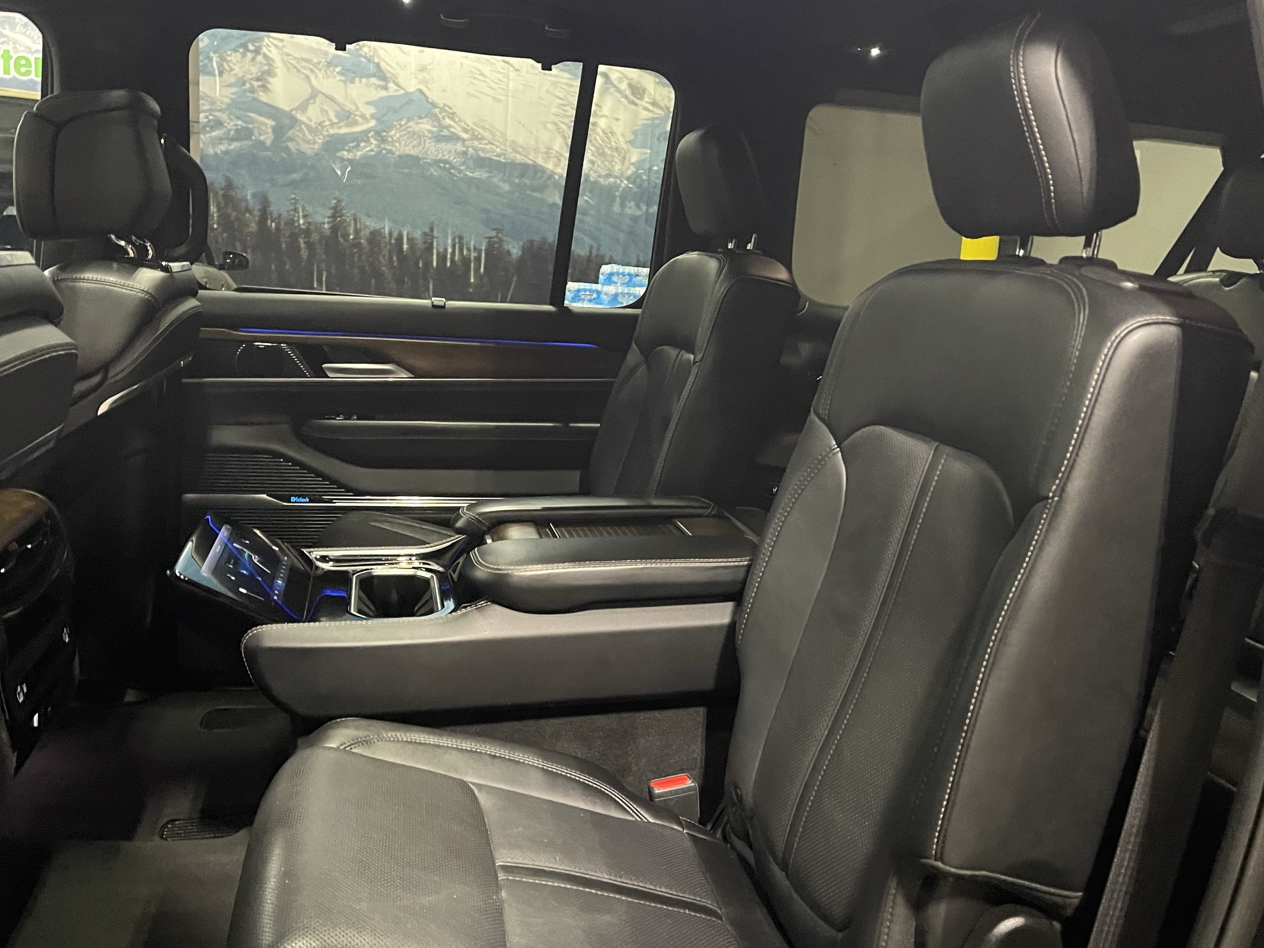 2024 Jeep Grand Wagoneer L Base