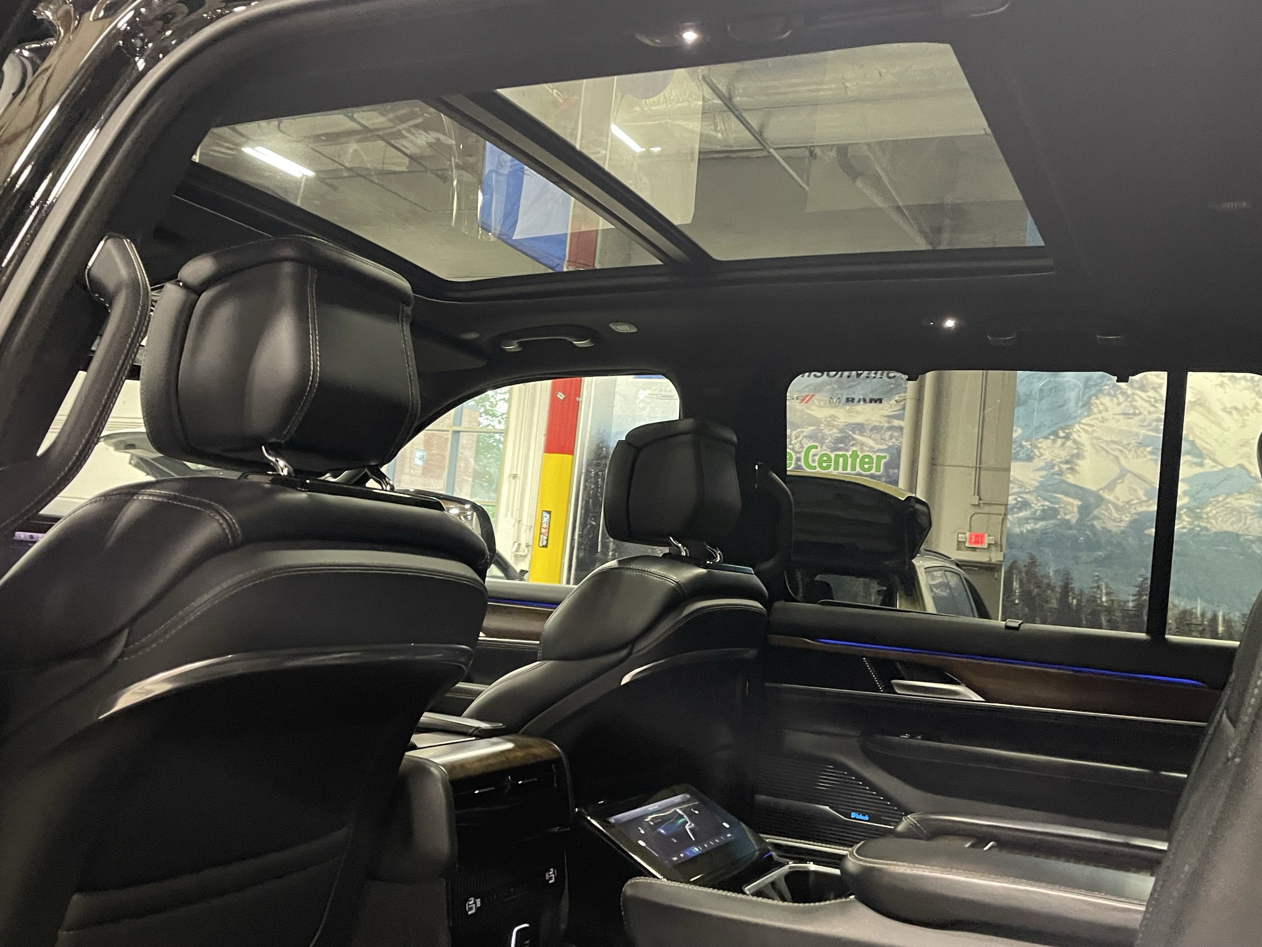 2024 Jeep Grand Wagoneer L Base