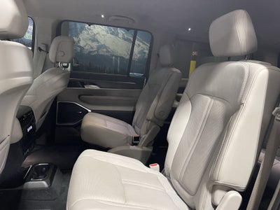 2023 Jeep Wagoneer Series III
