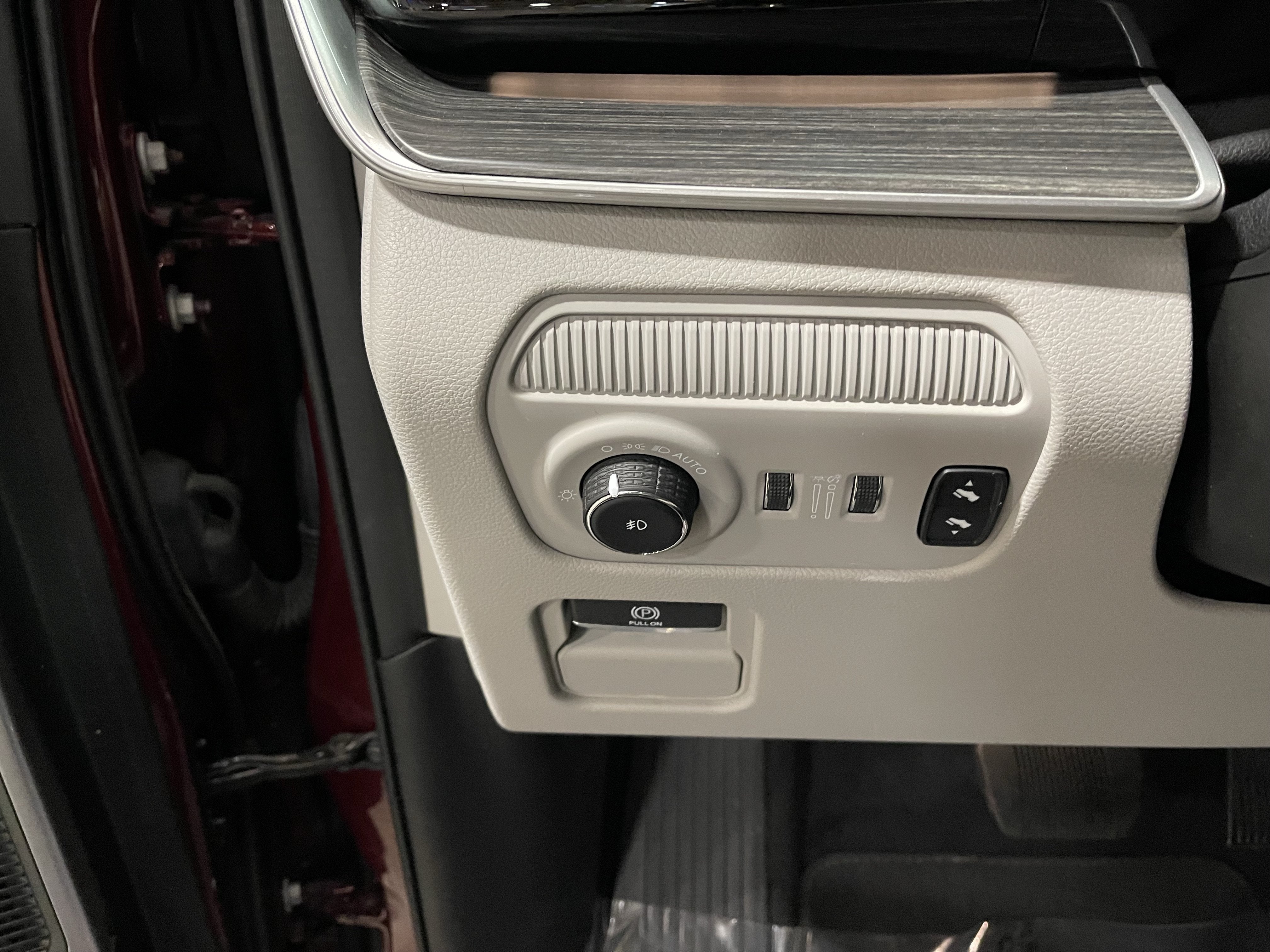 2023 Jeep Wagoneer Series III