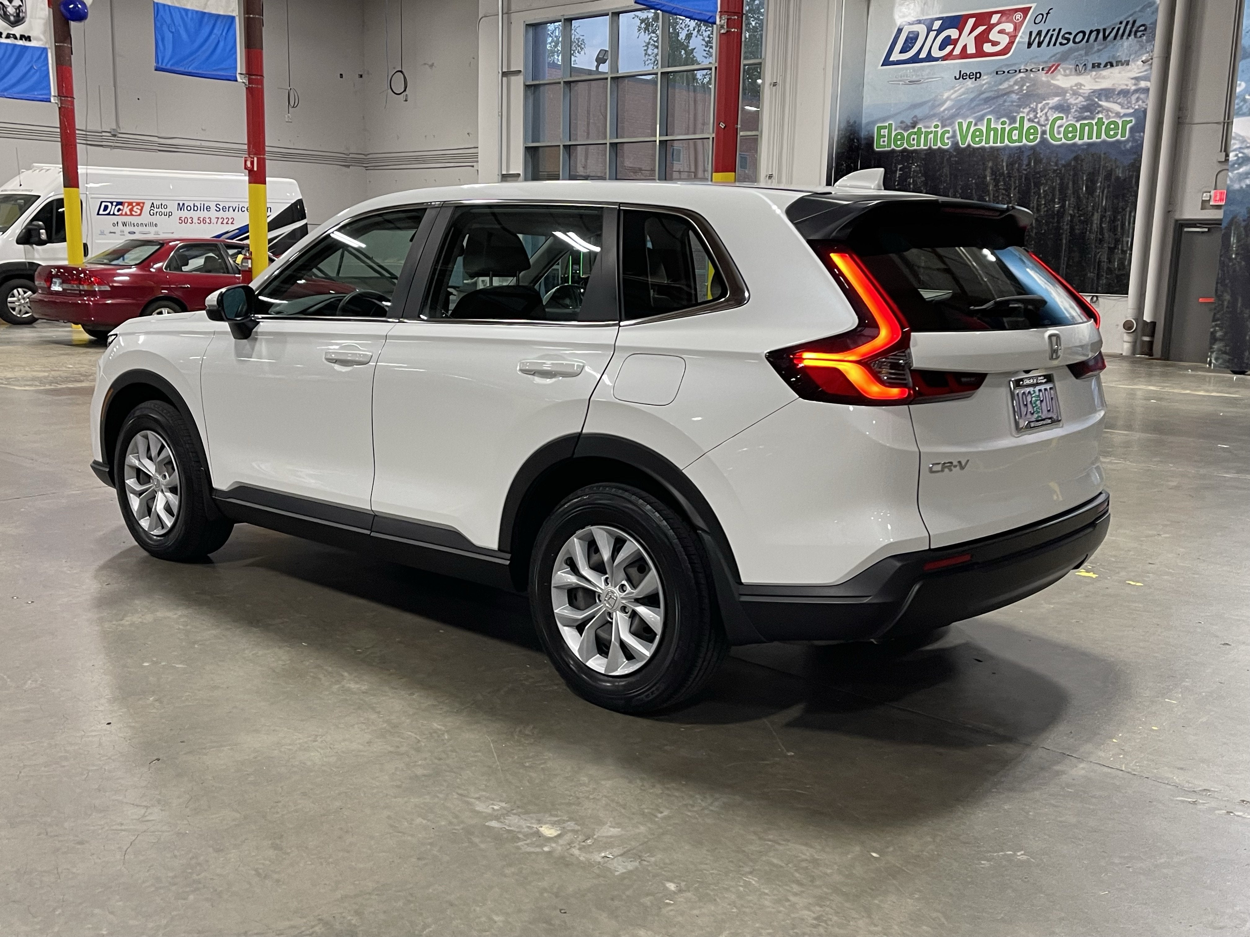 2023 Honda CR-V LX