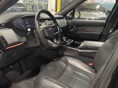 2025 Land Rover Range Rover Sport SE