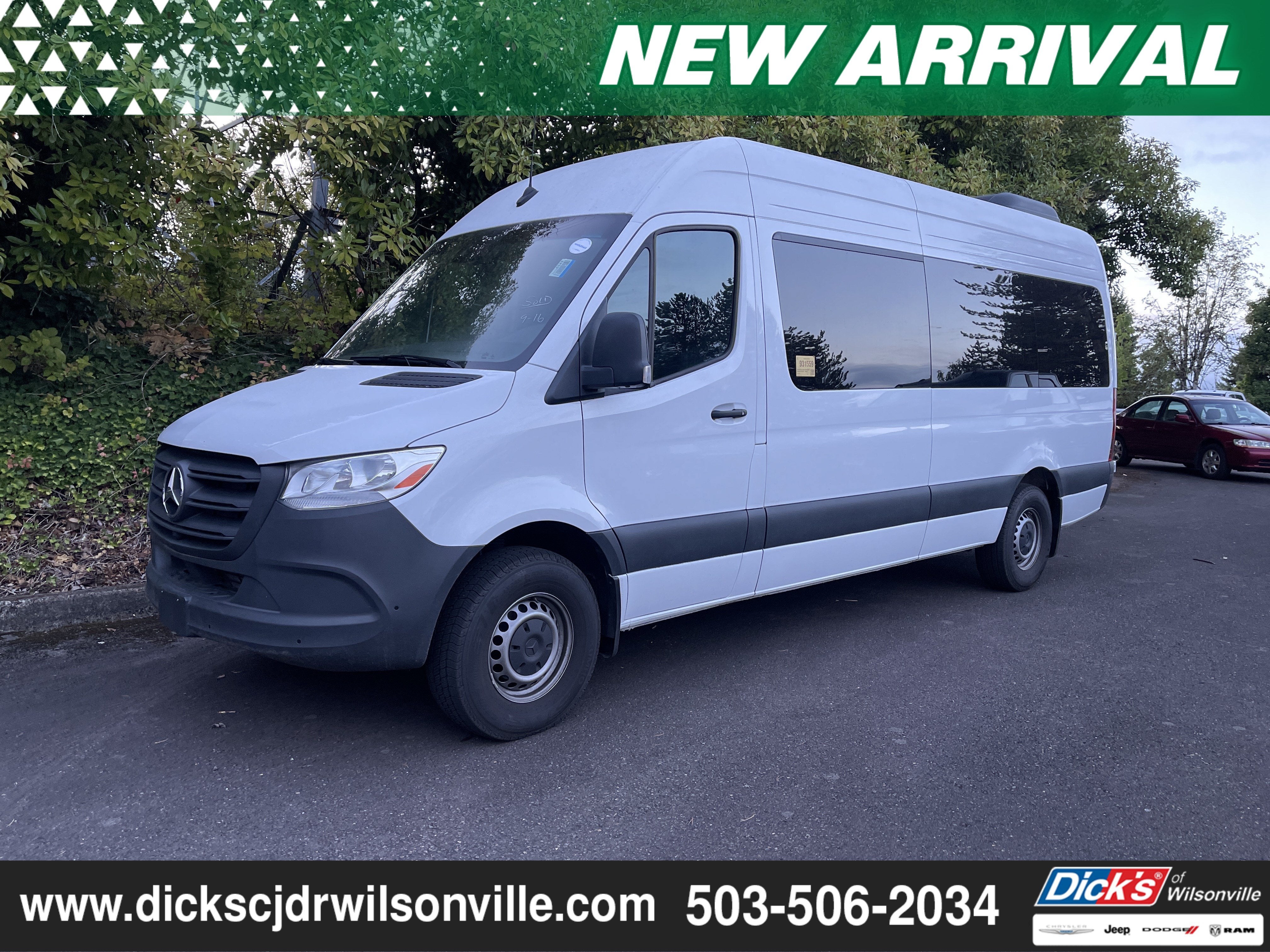 2024 Mercedes-Benz Sprinter 2500 Passenger 170 WB