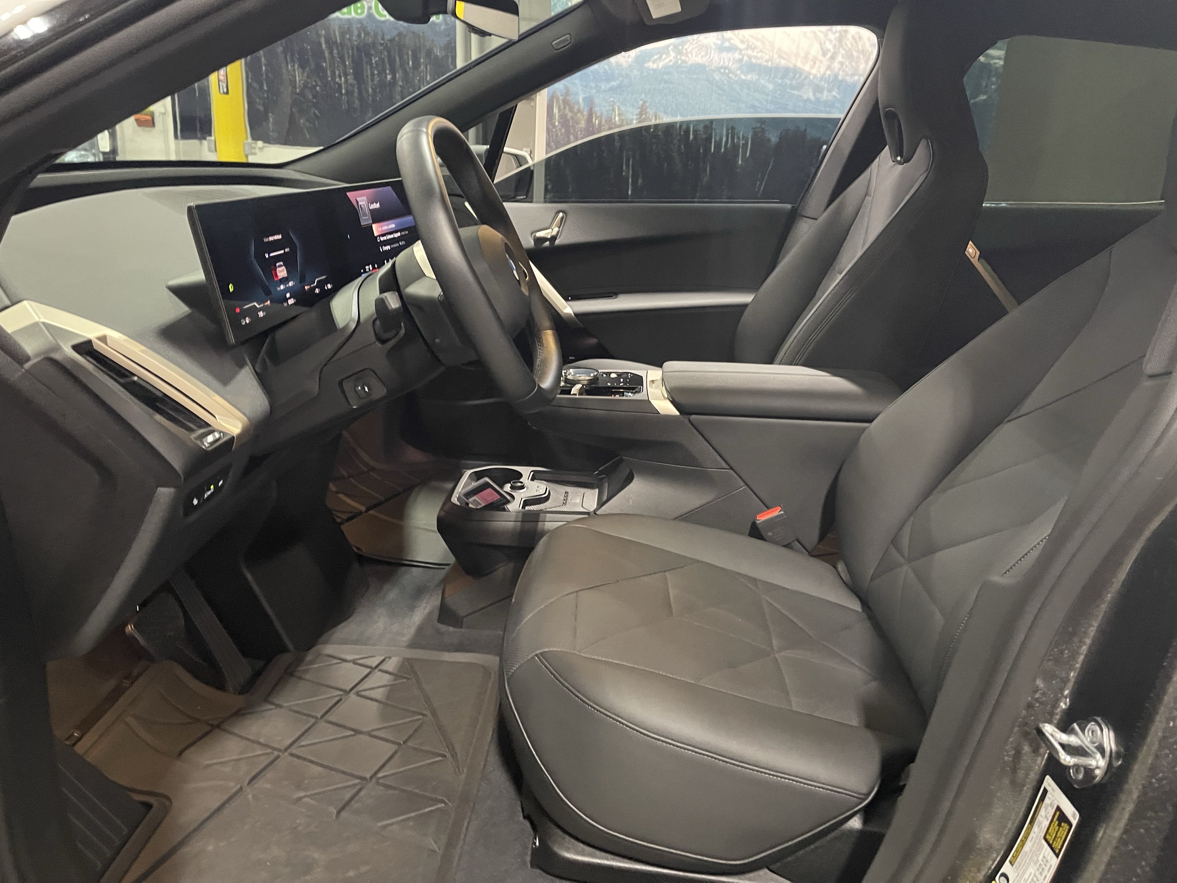 2026 BMW iX xDrive45