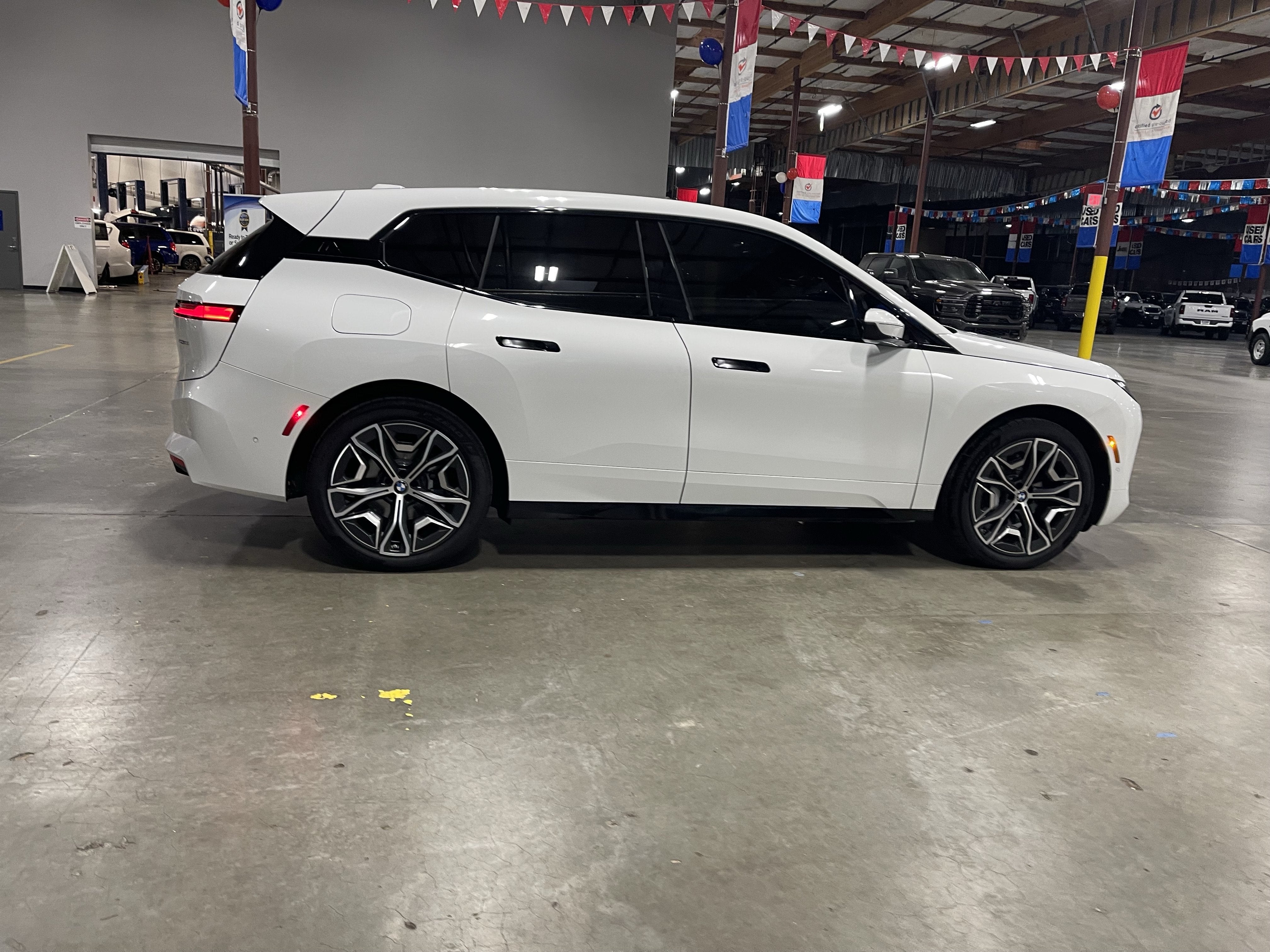 2026 BMW iX xDrive45