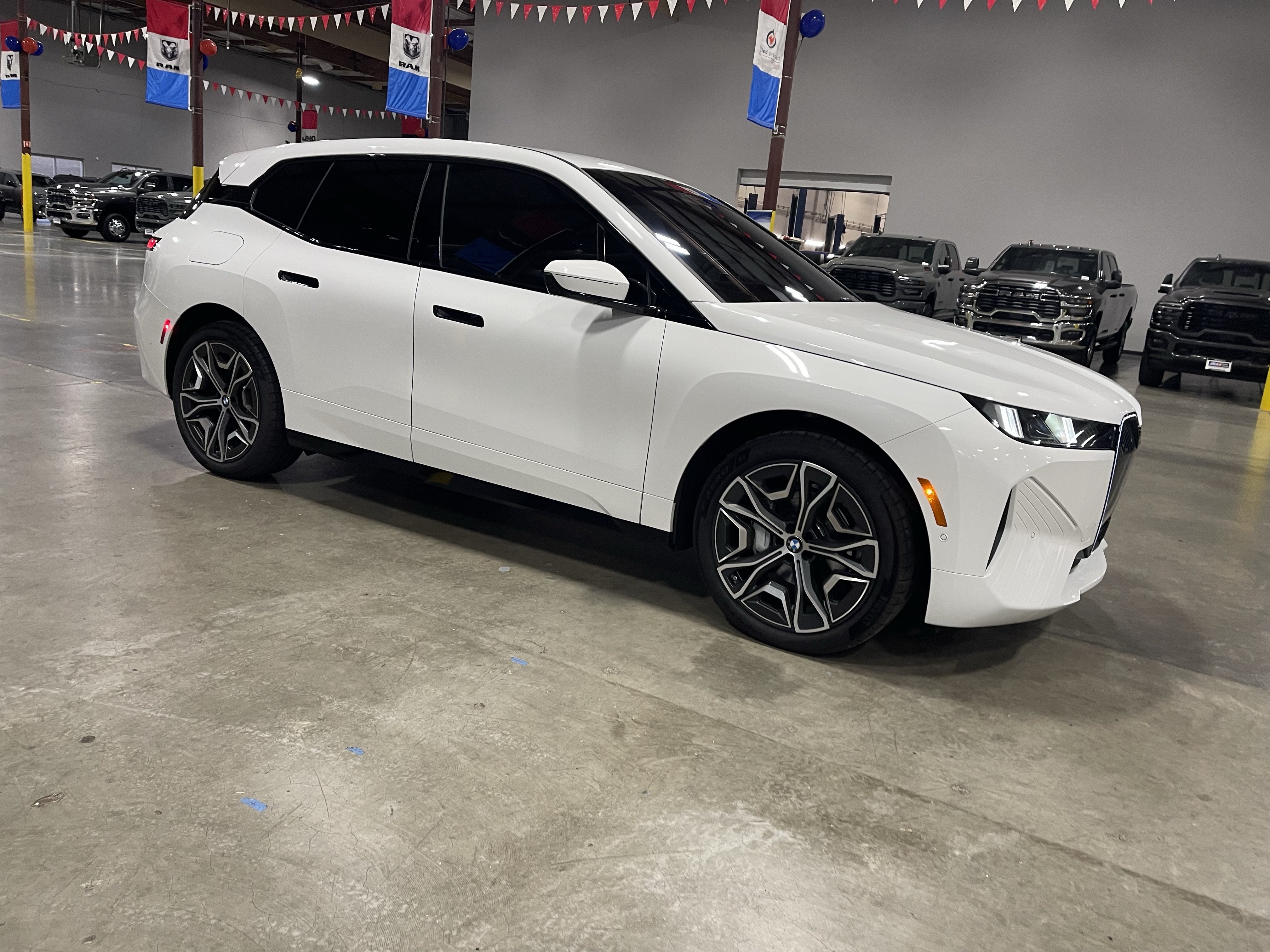 2026 BMW iX xDrive45