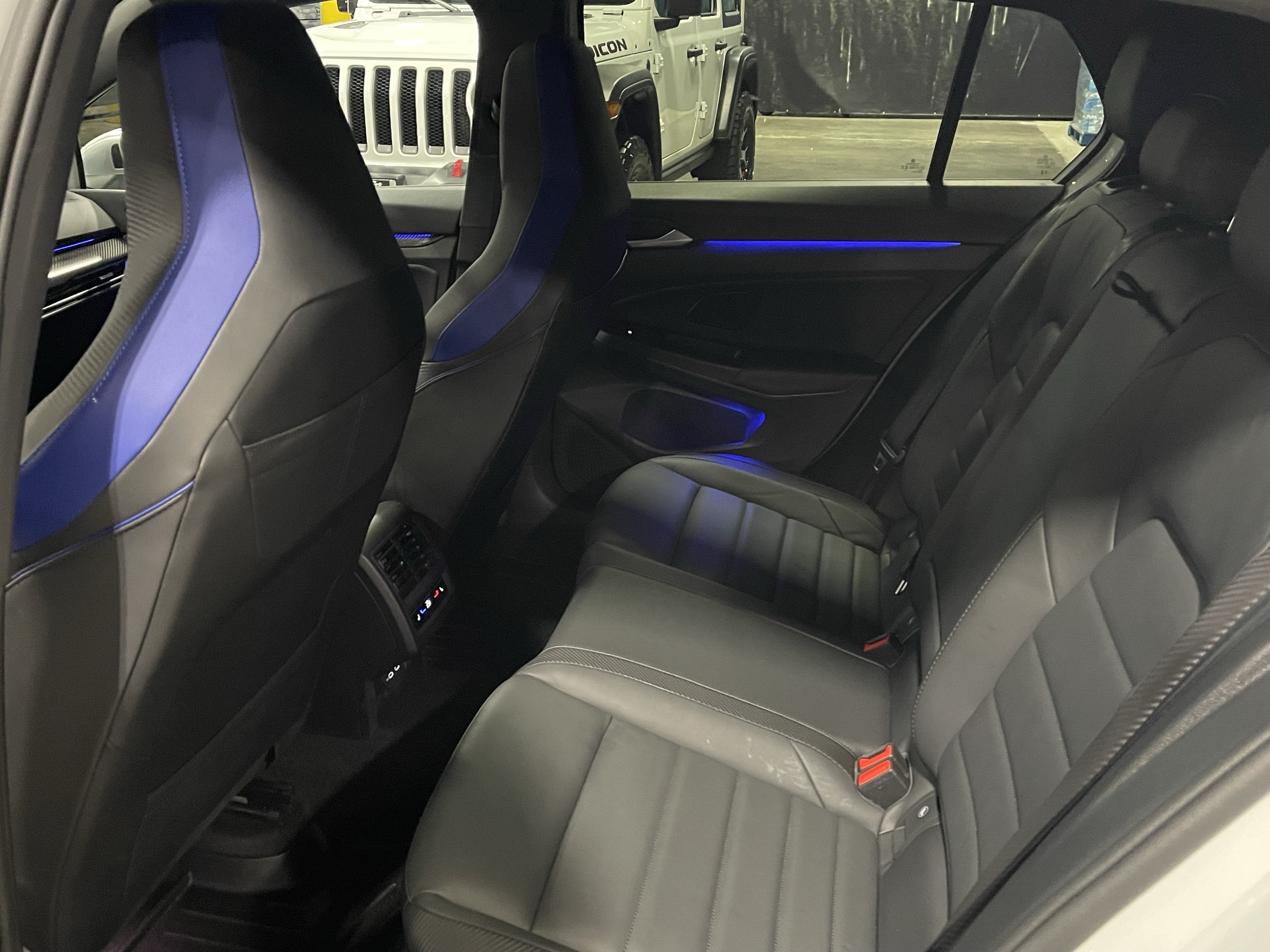 2024 Volkswagen Golf R 2.0T