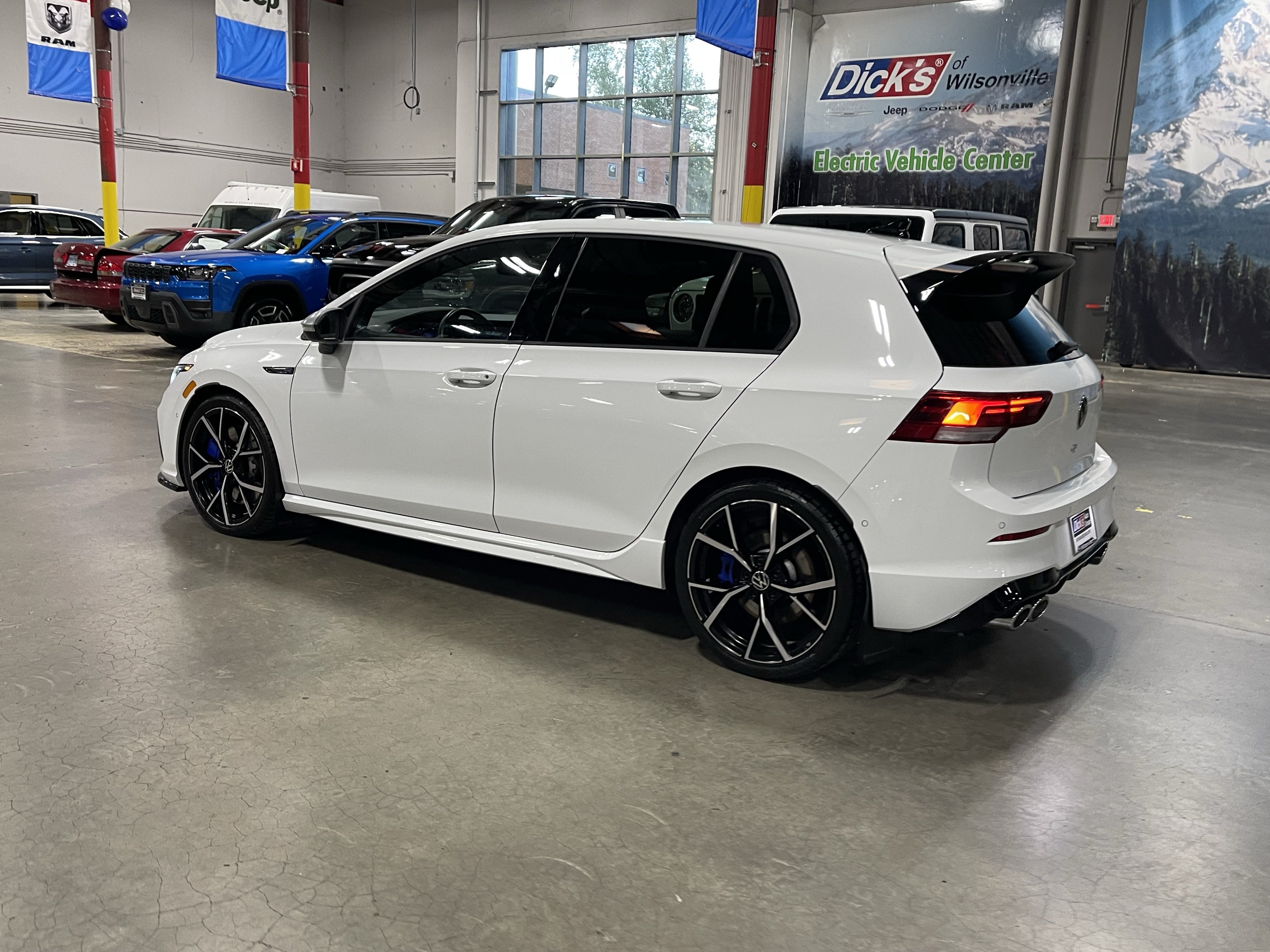 2024 Volkswagen Golf R 2.0T