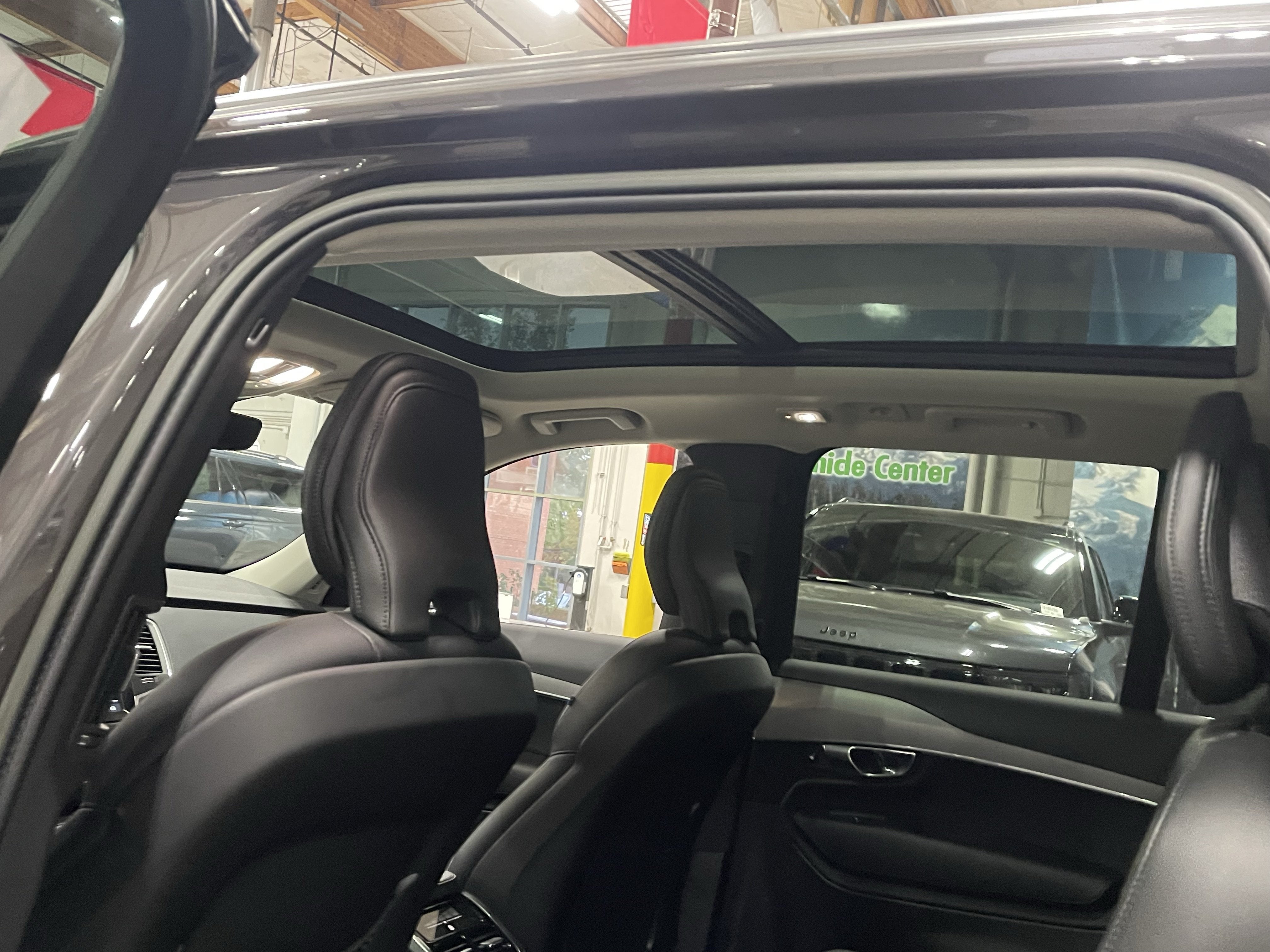 2023 Volvo XC90 B5 Core