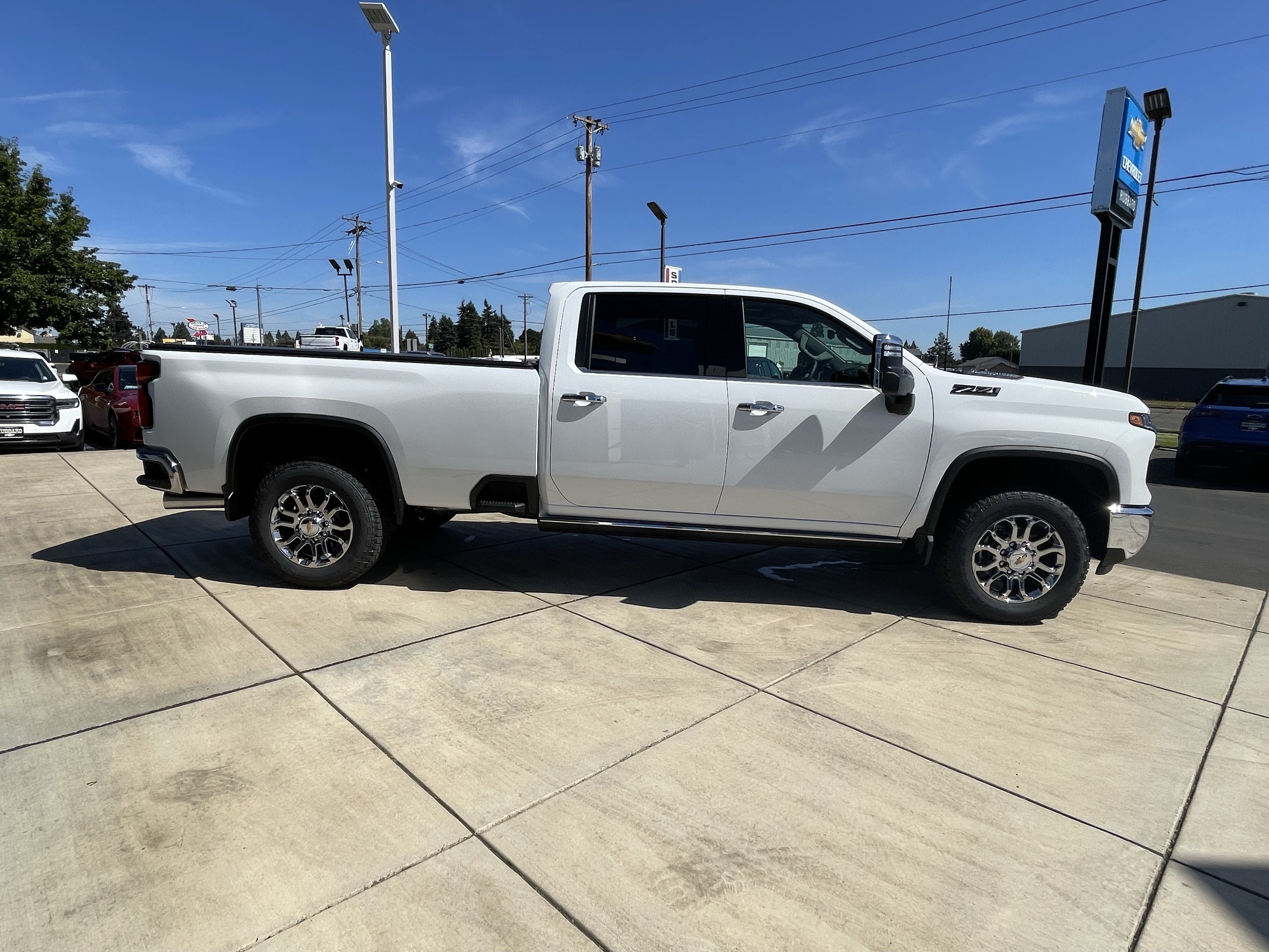 2026 Chevrolet Silverado 3500HD LTZ