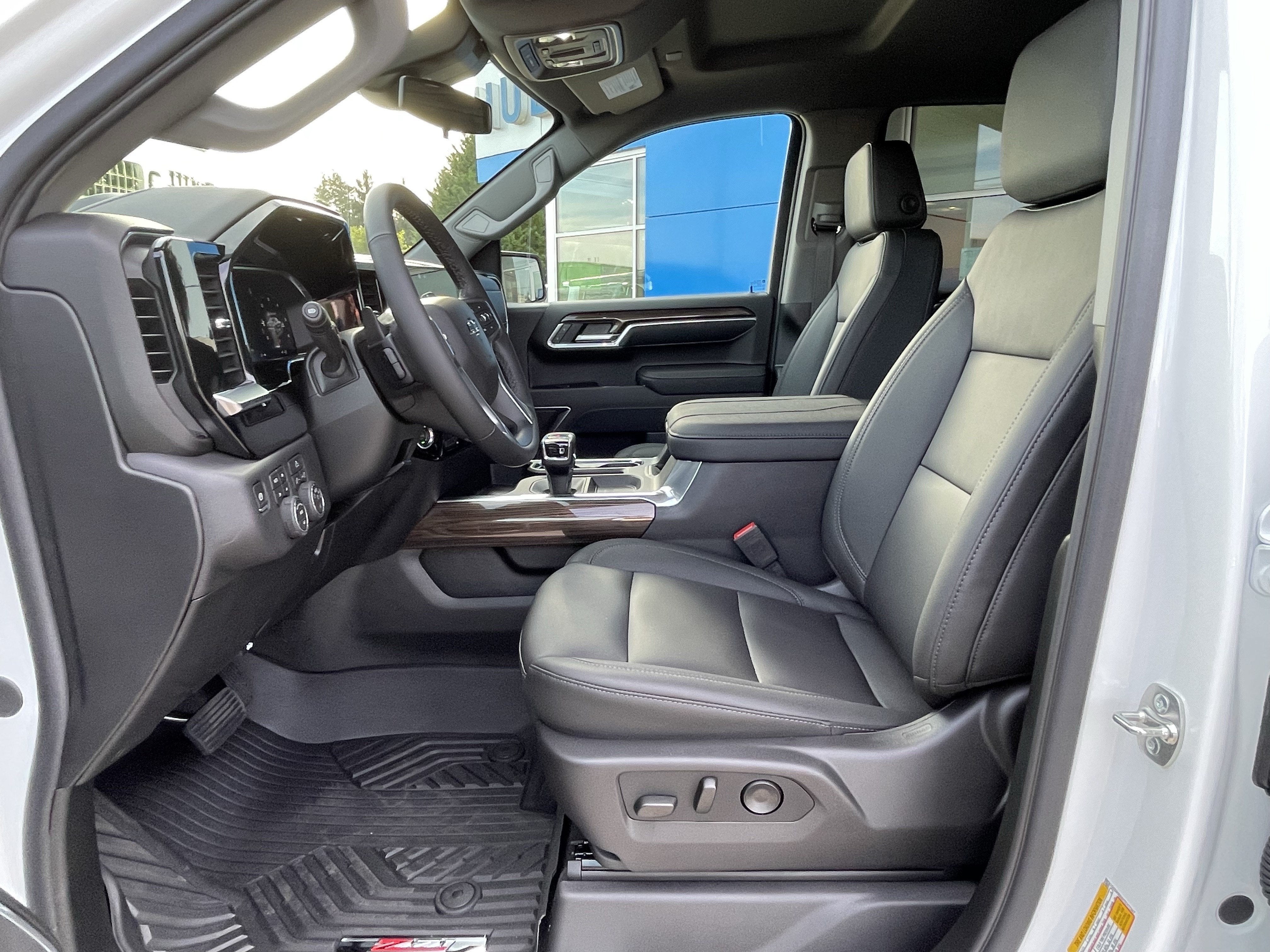 2026 Chevrolet Silverado 1500 RST - Photo 12