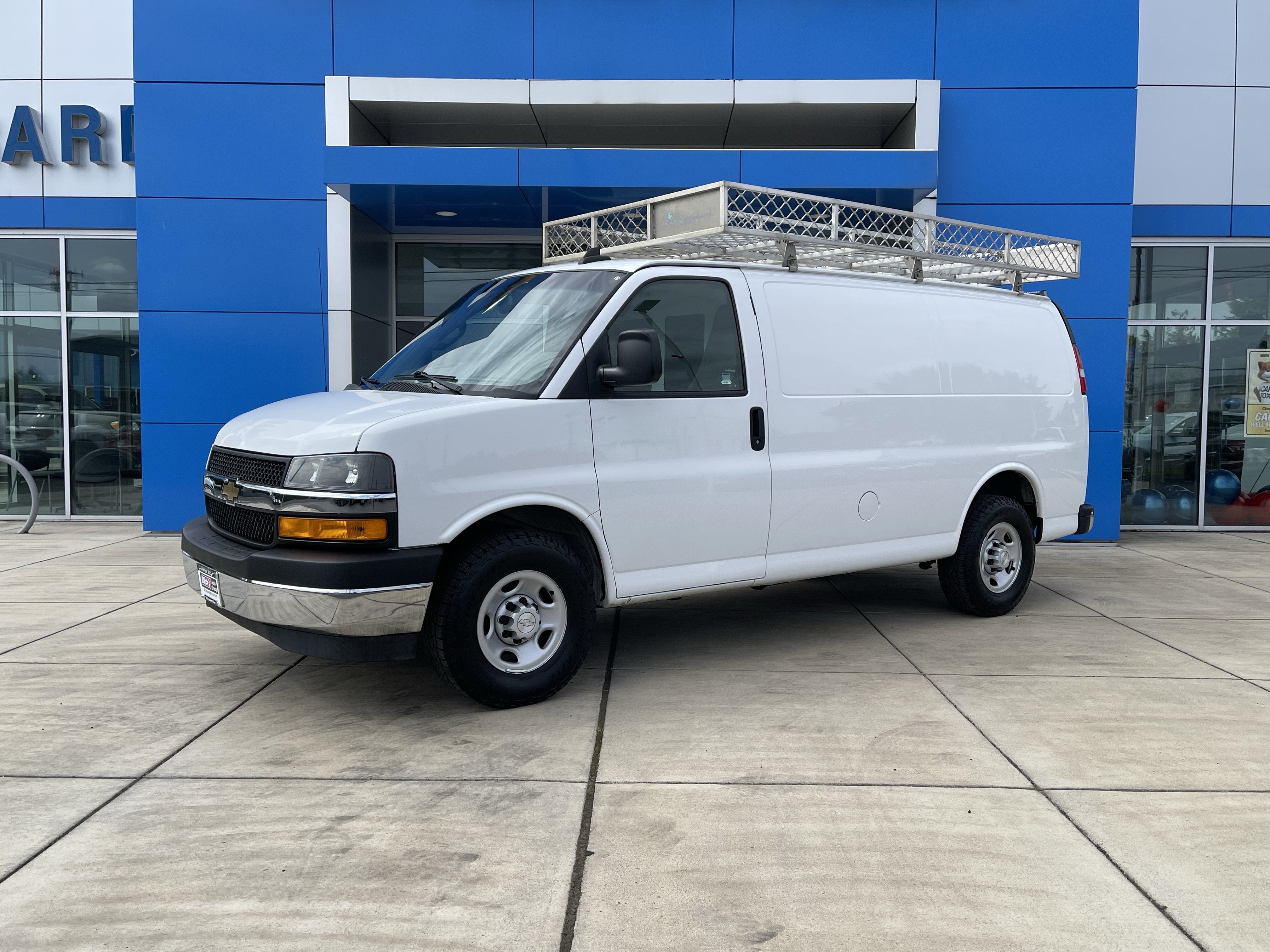 2018 Chevrolet Express Cargo Van RWD 3500 135