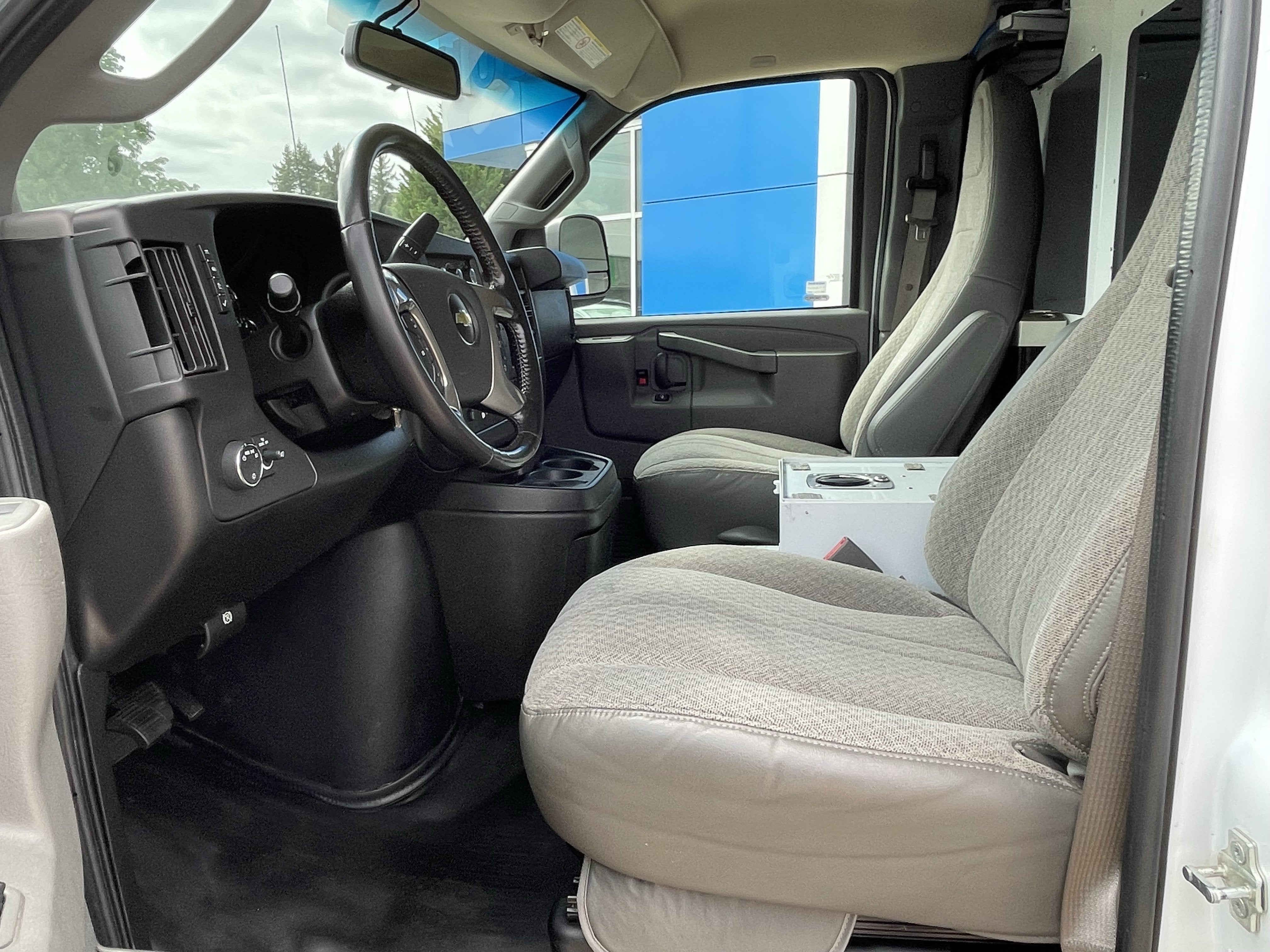 2018 Chevrolet Express Cargo Van RWD 3500 135