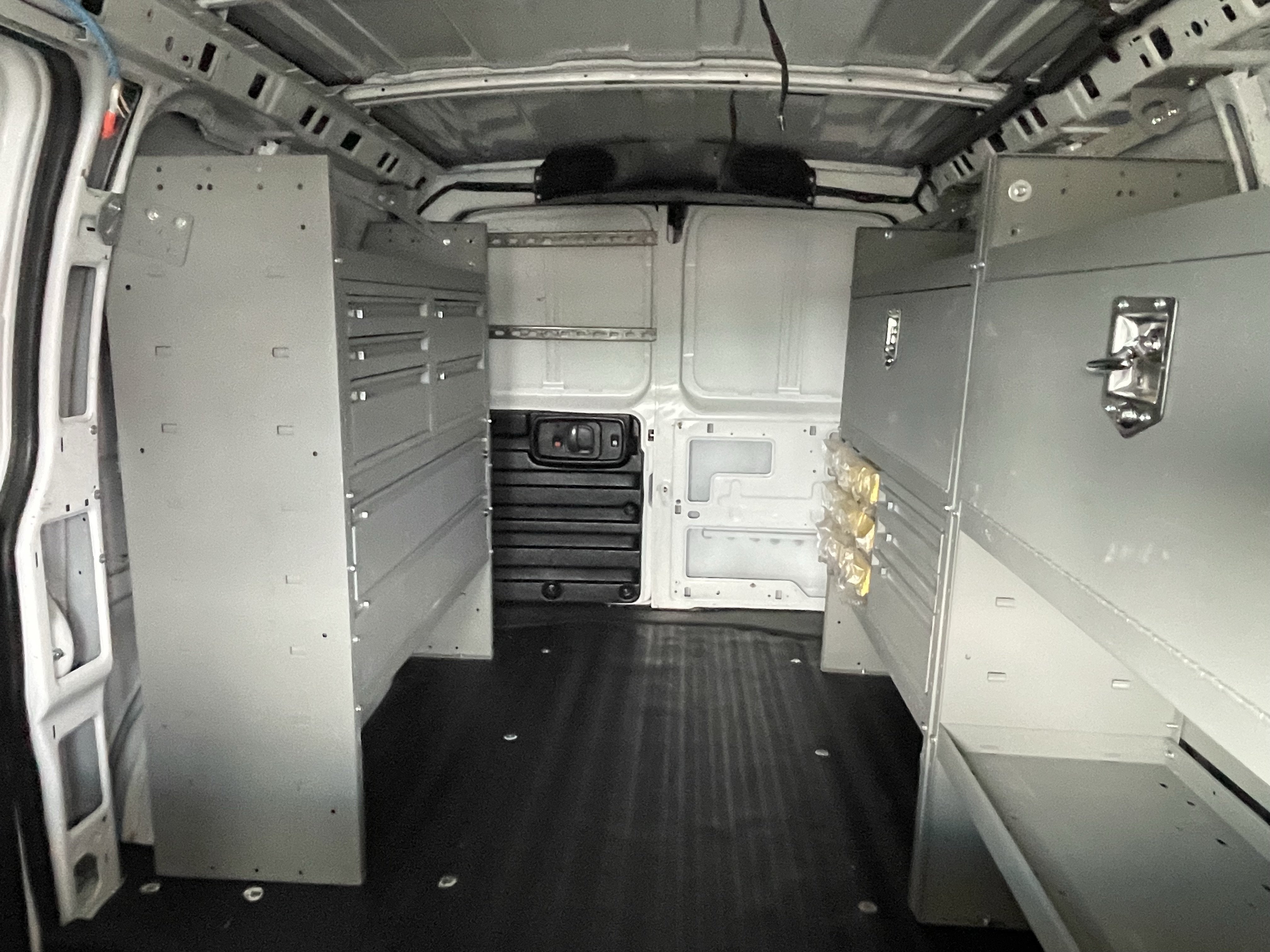 2018 Chevrolet Express Cargo Van RWD 3500 135