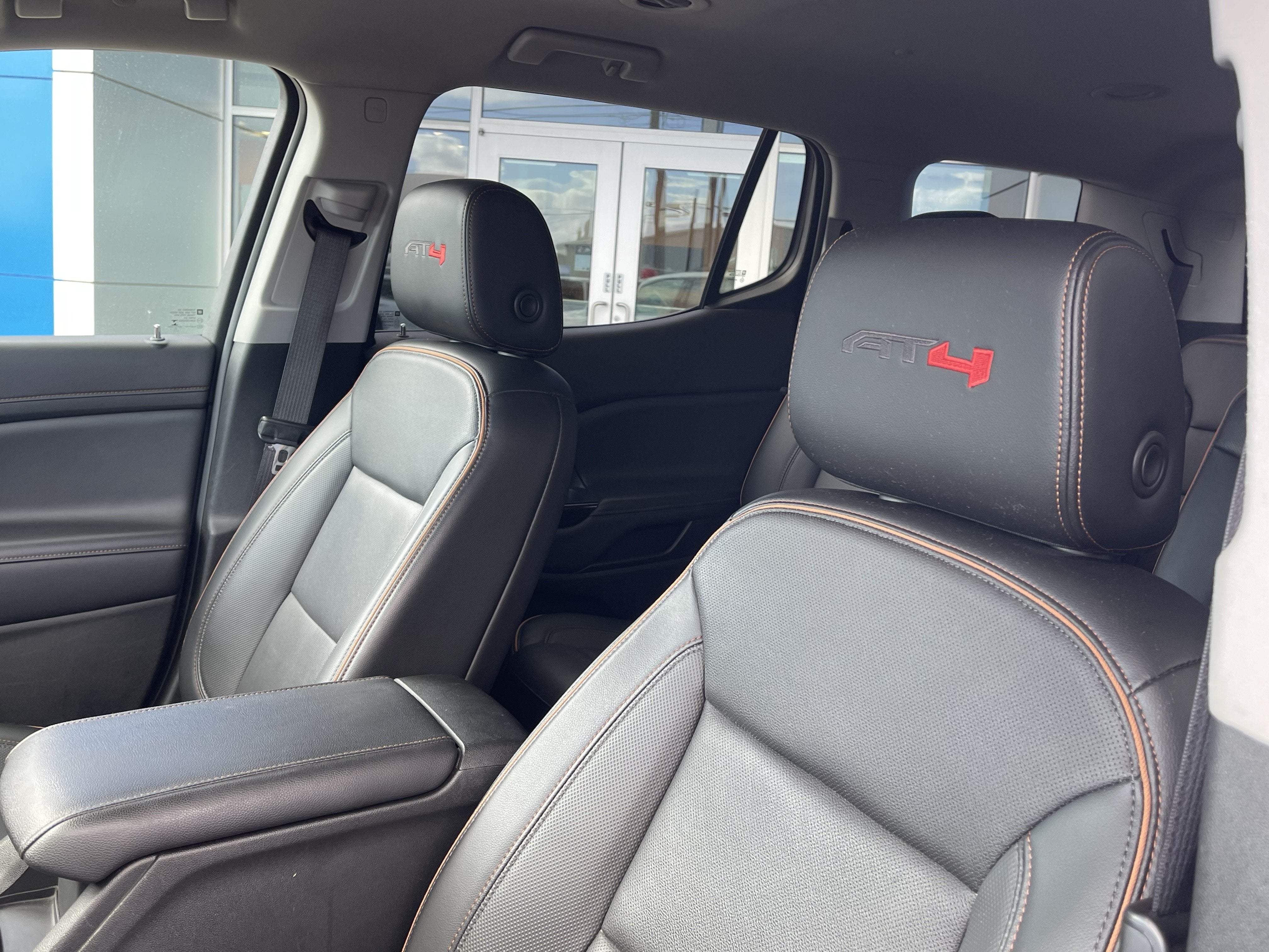 2021 GMC Acadia AT4