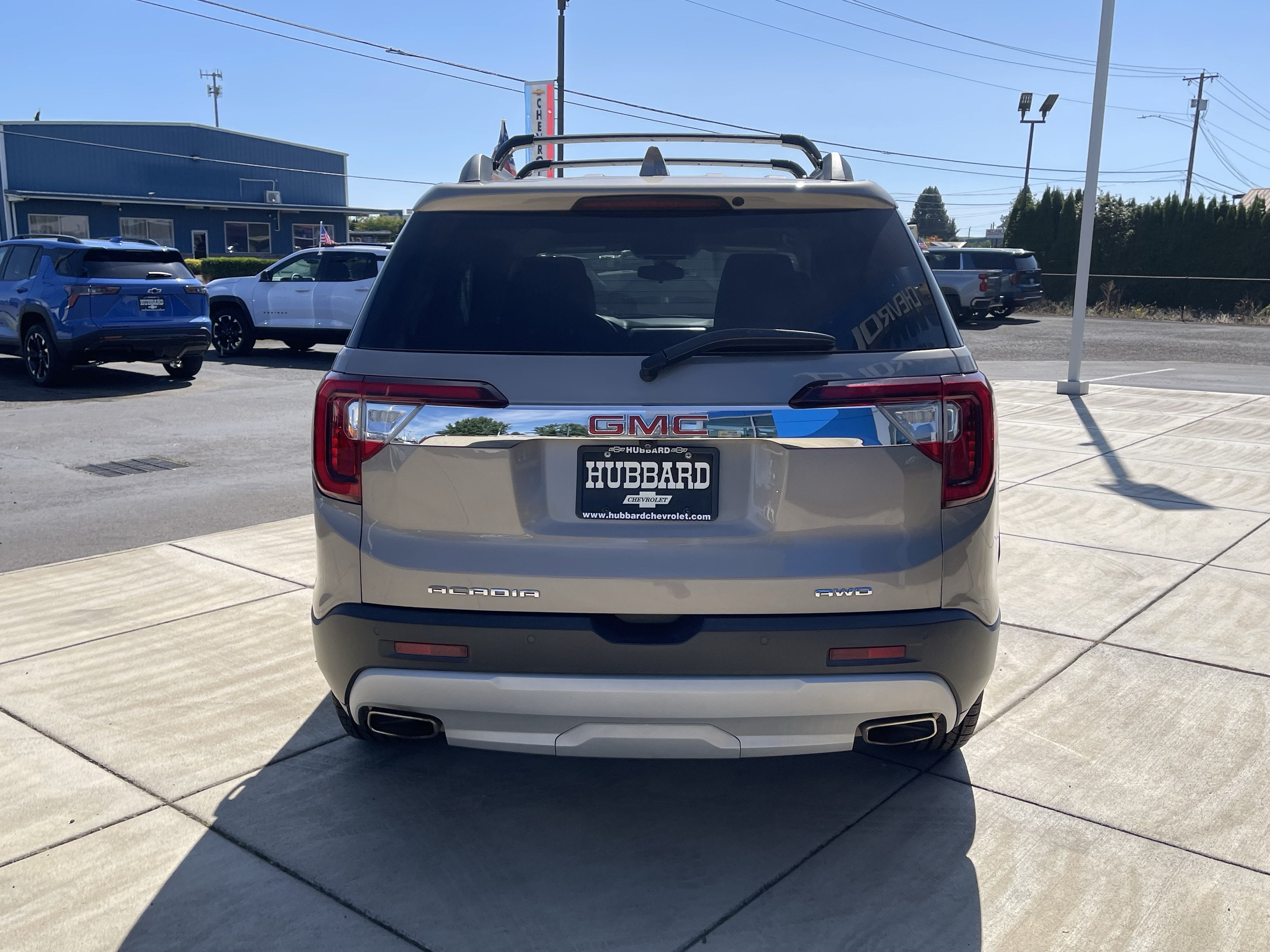 2023 GMC Acadia SLE