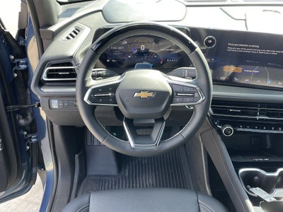 2025 Chevrolet Traverse FWD LT