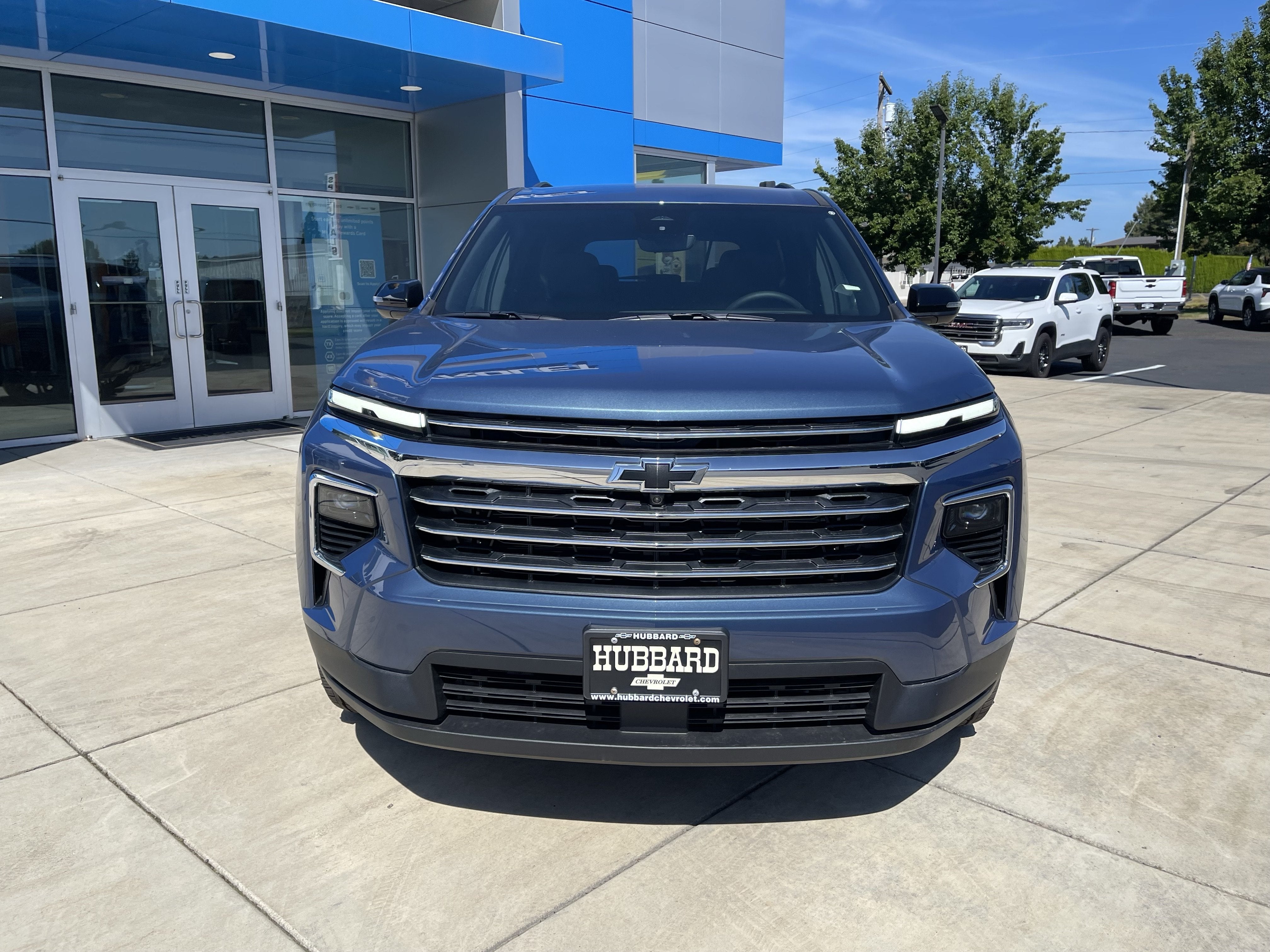 2026 Chevrolet Traverse AWD LT