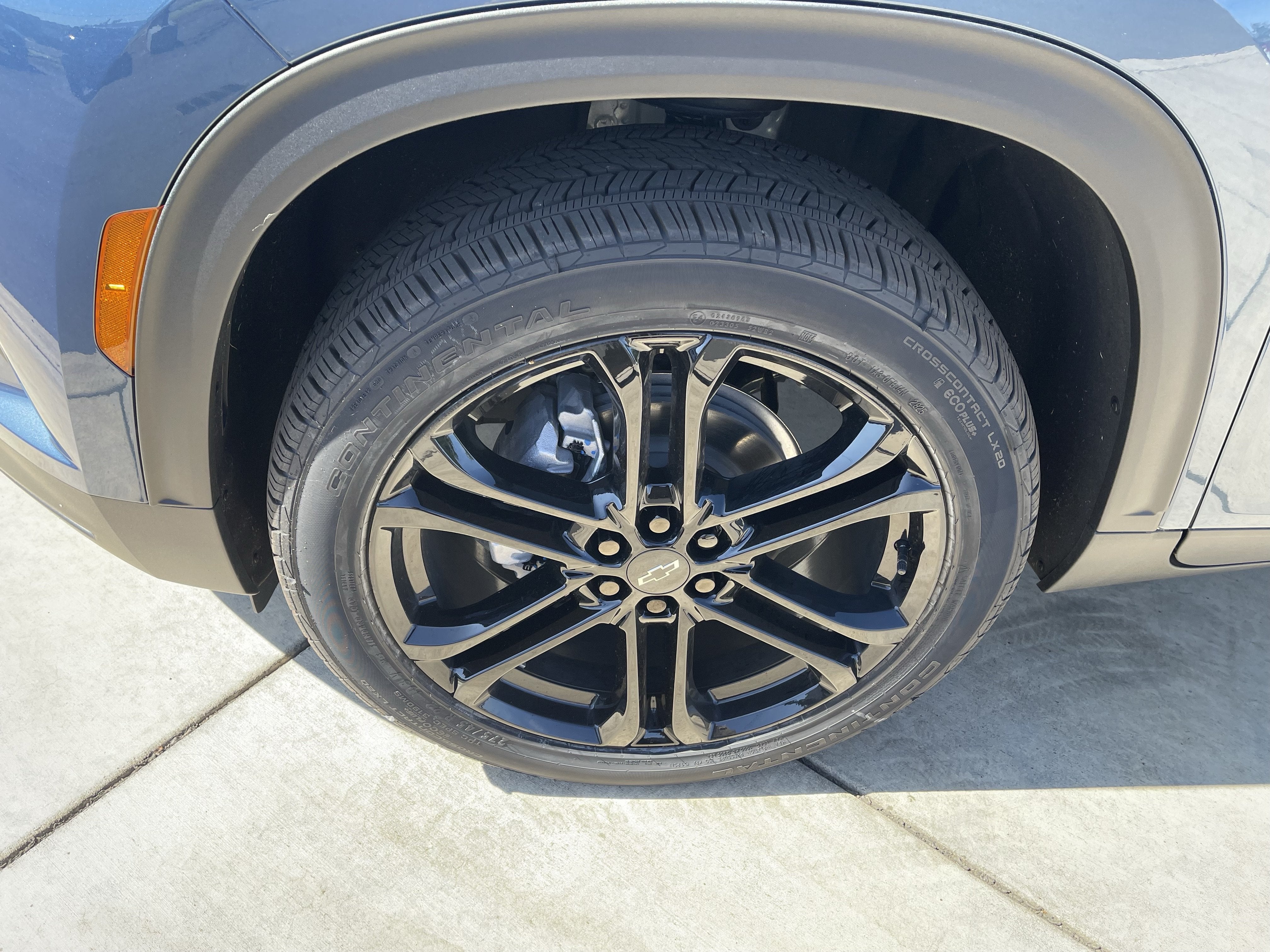2026 Chevrolet Traverse AWD LT
