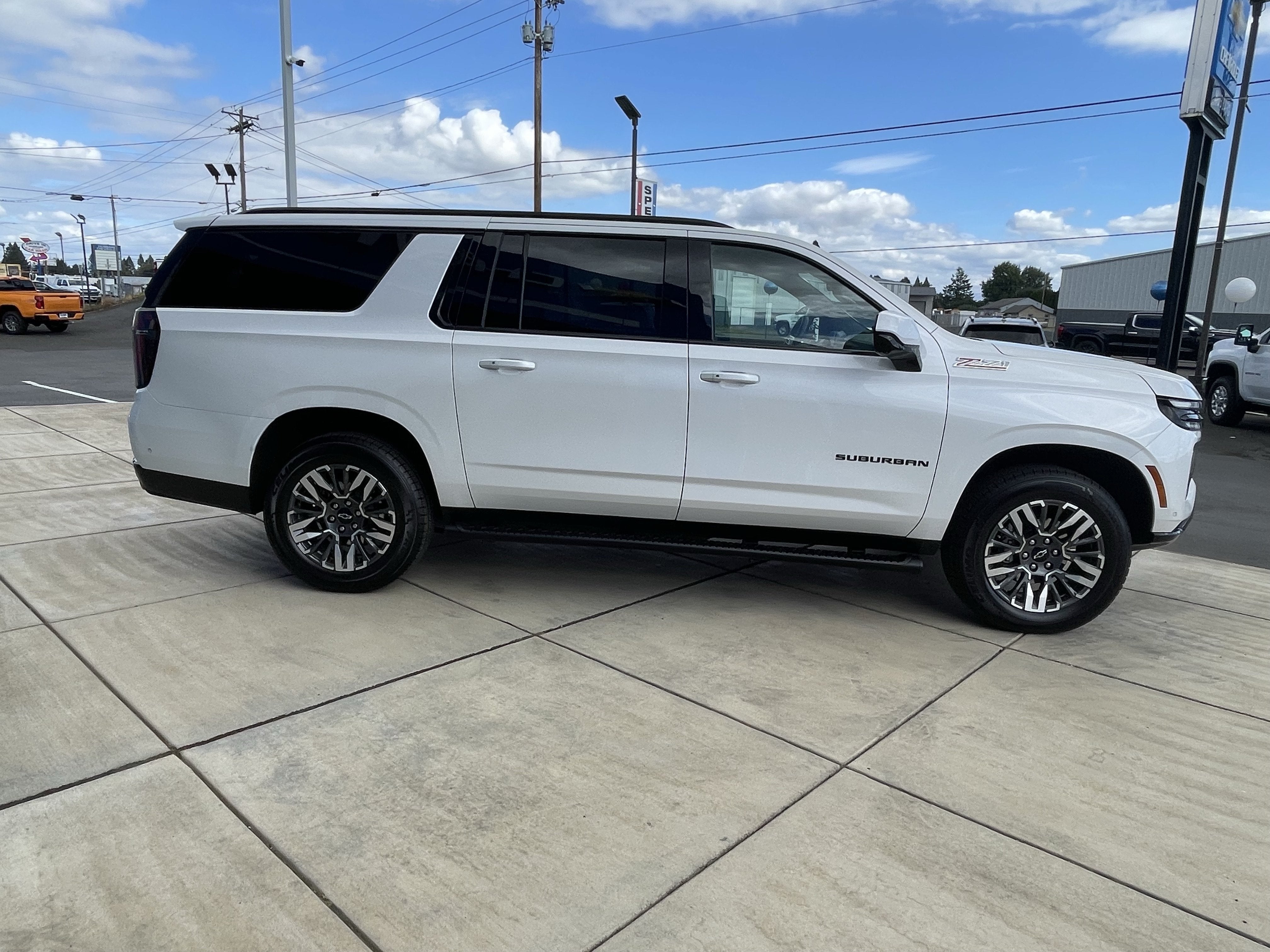 2025 Chevrolet Suburban Z71